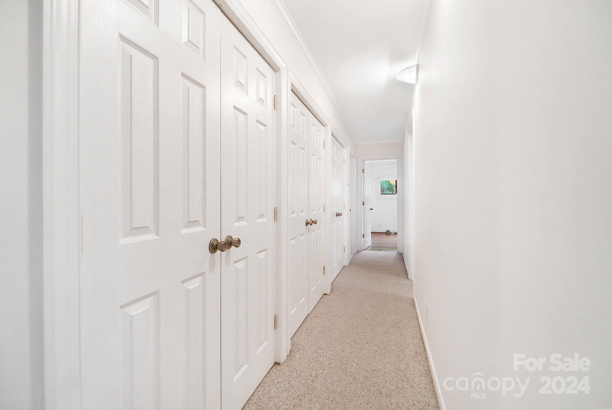 107 Ridge Avenue