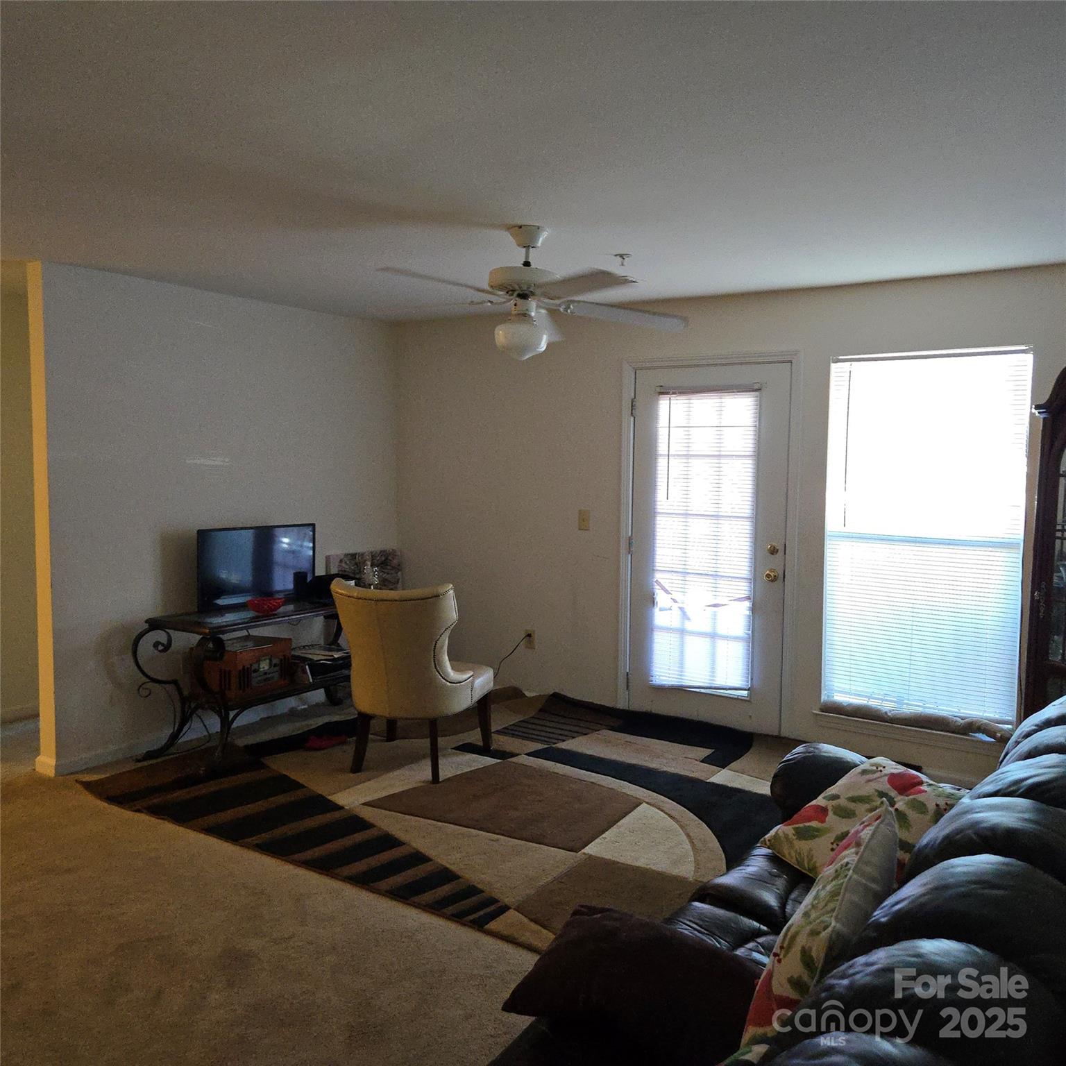 14 Hamiltons Bay Court Unit: 528