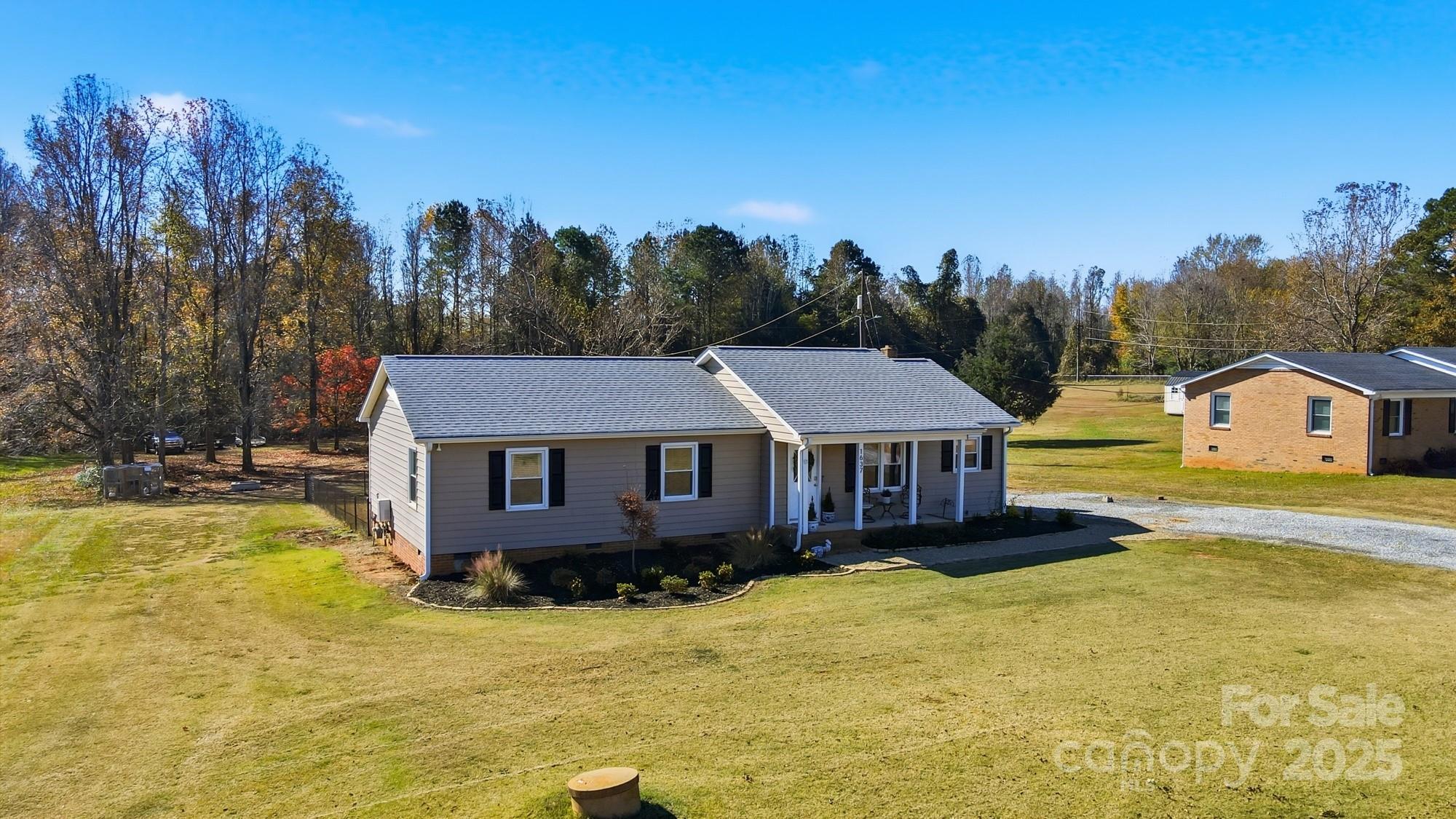 1637 Jim Mccarter Road N