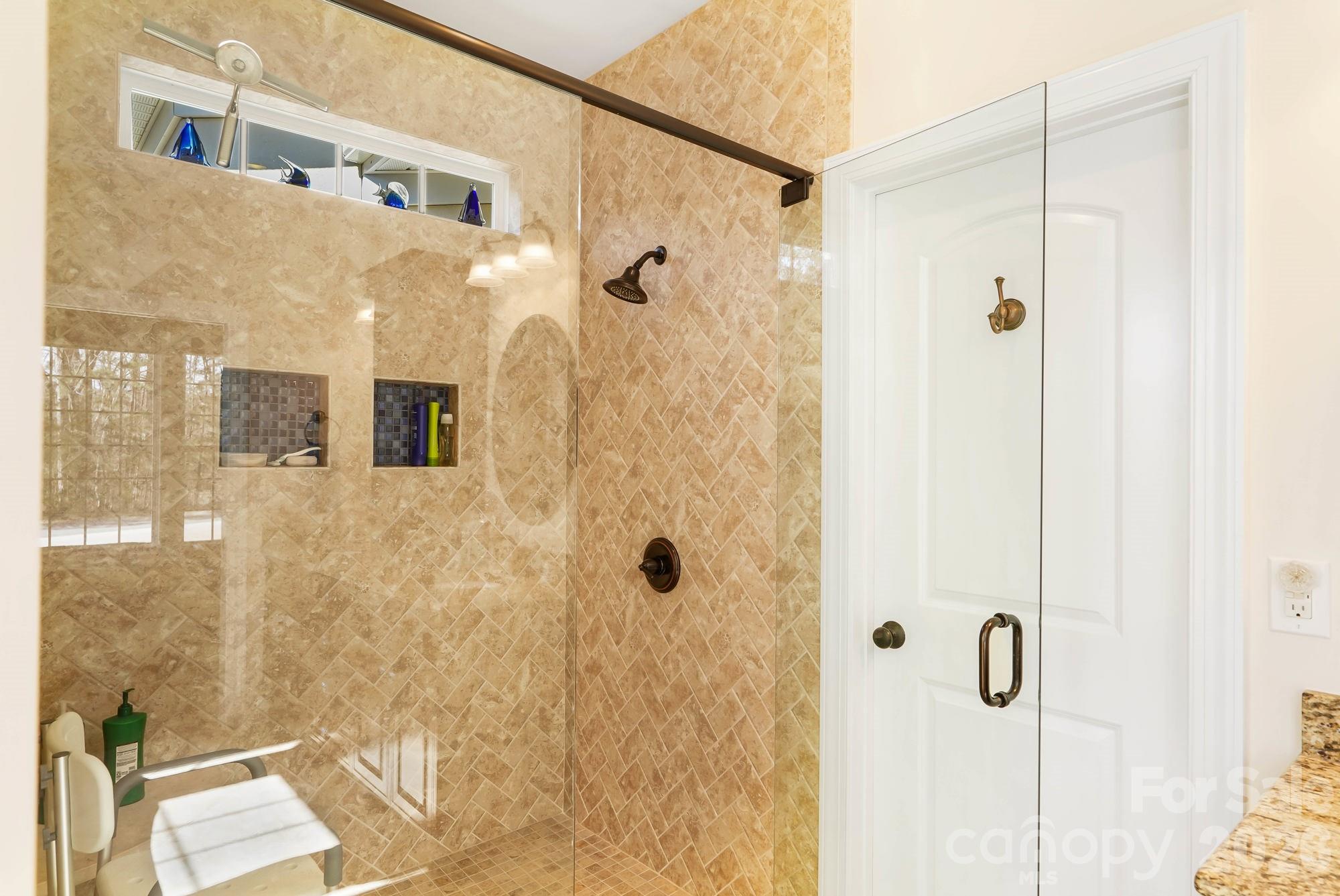 5312 Johnsons Barn Road