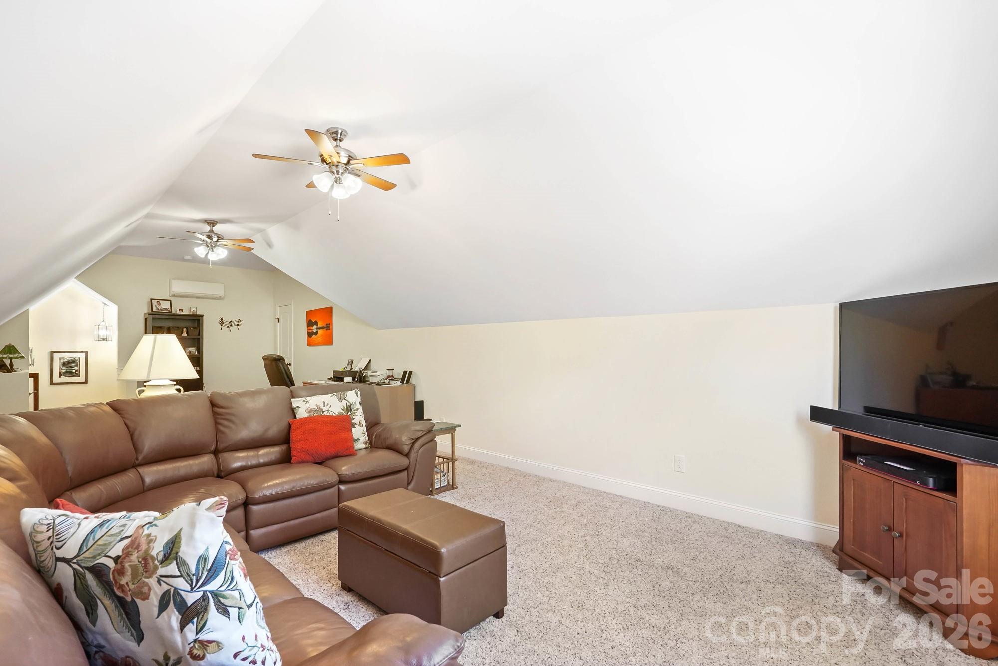 5312 Johnsons Barn Road