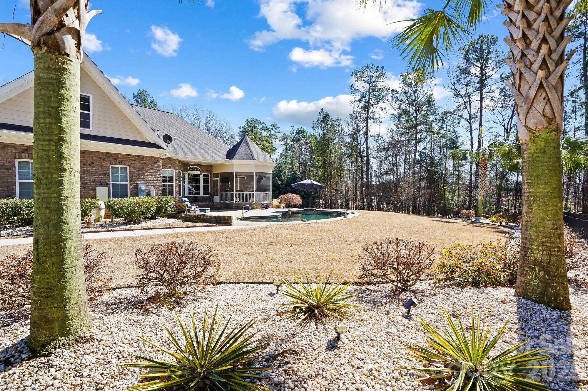 5312 Johnsons Barn Road