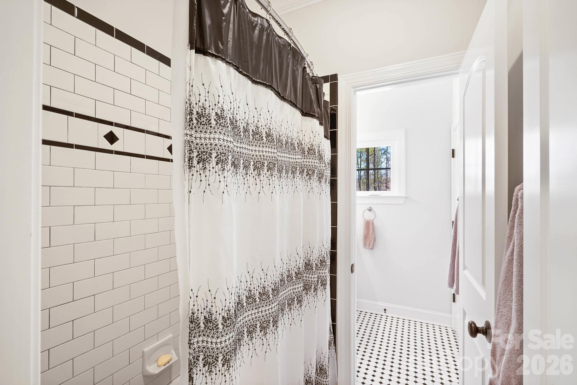 5312 Johnsons Barn Road