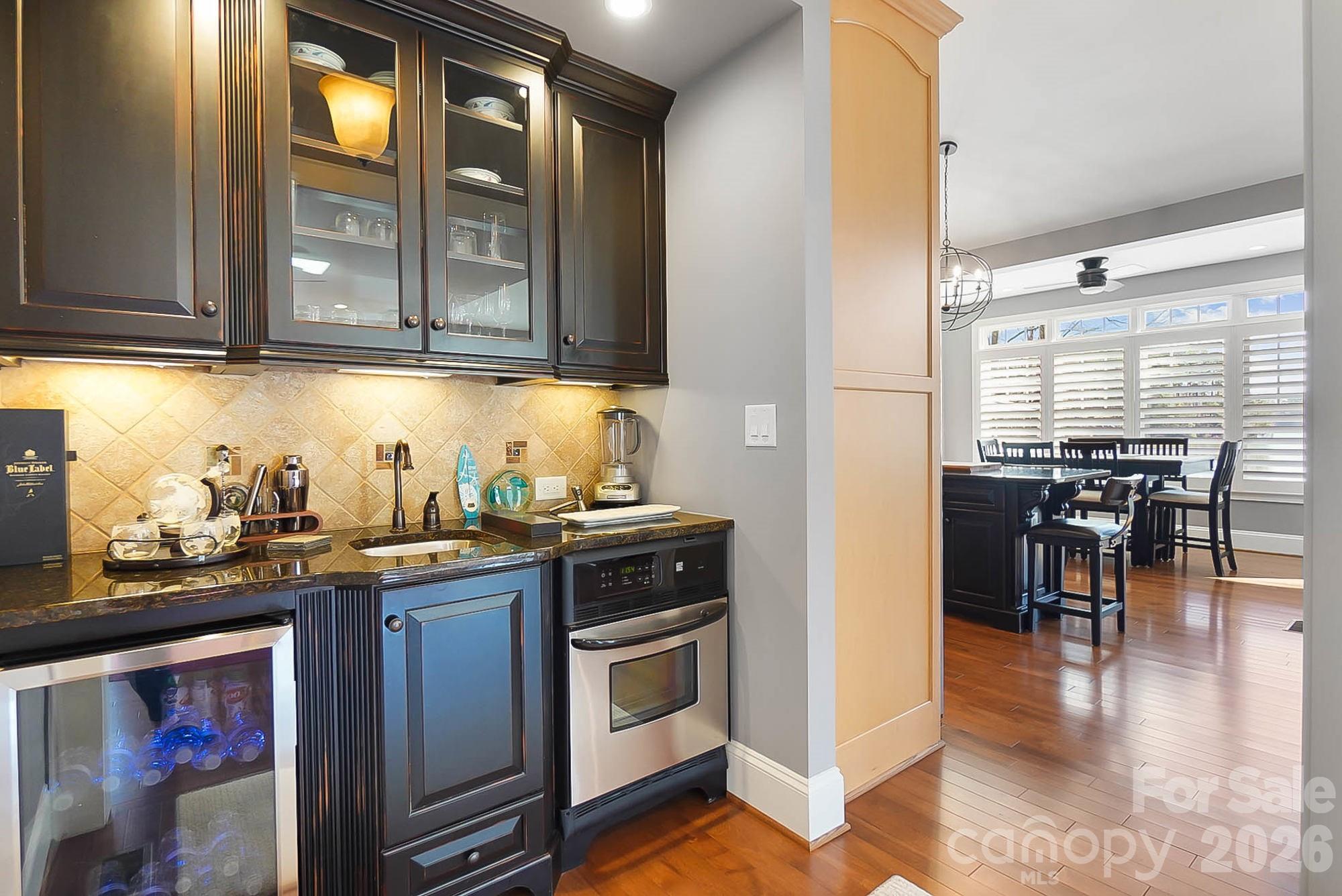 8320 Catawba Cove Drive