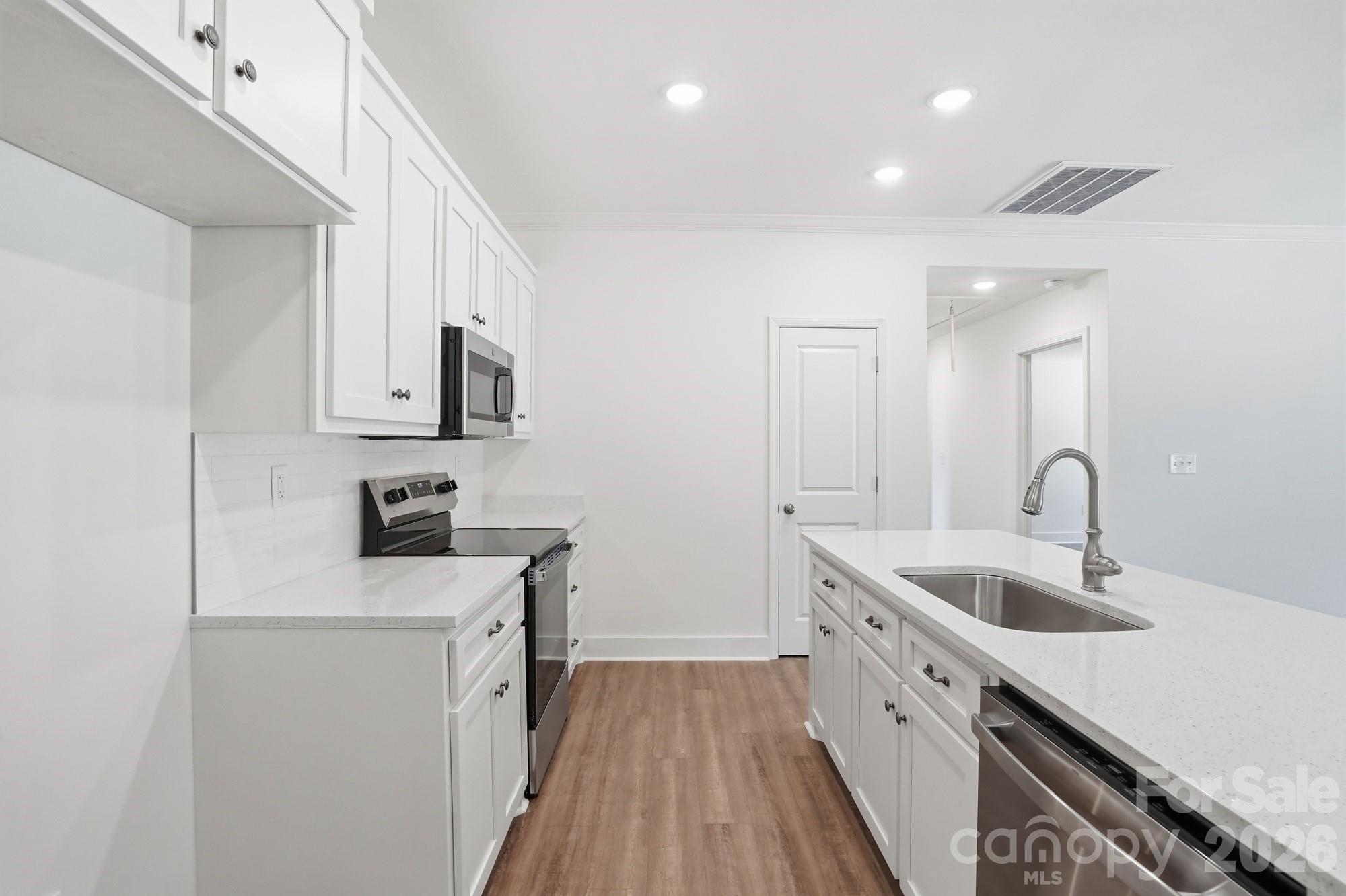 339 Peachtree Road