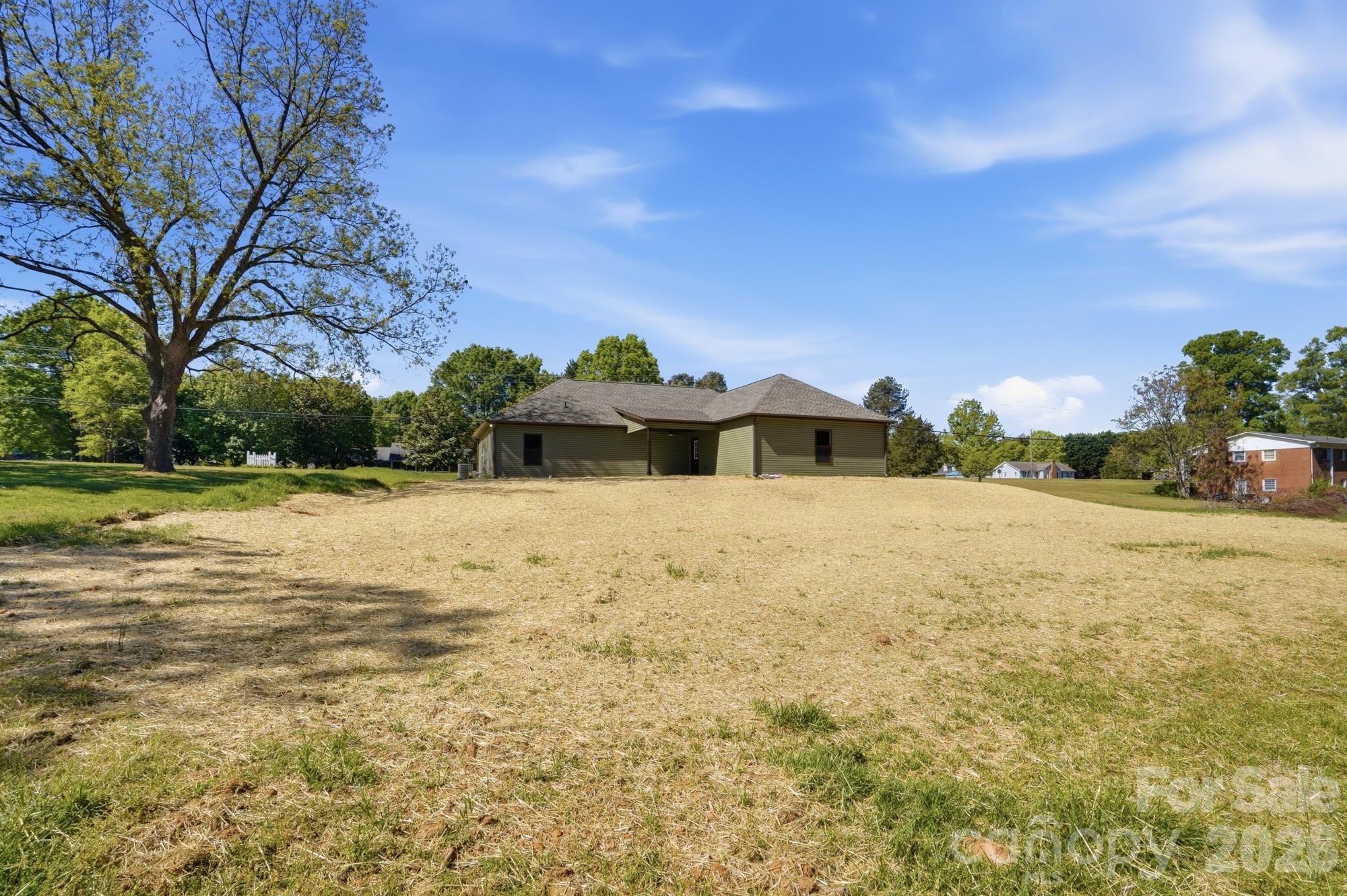 339 Peachtree Road