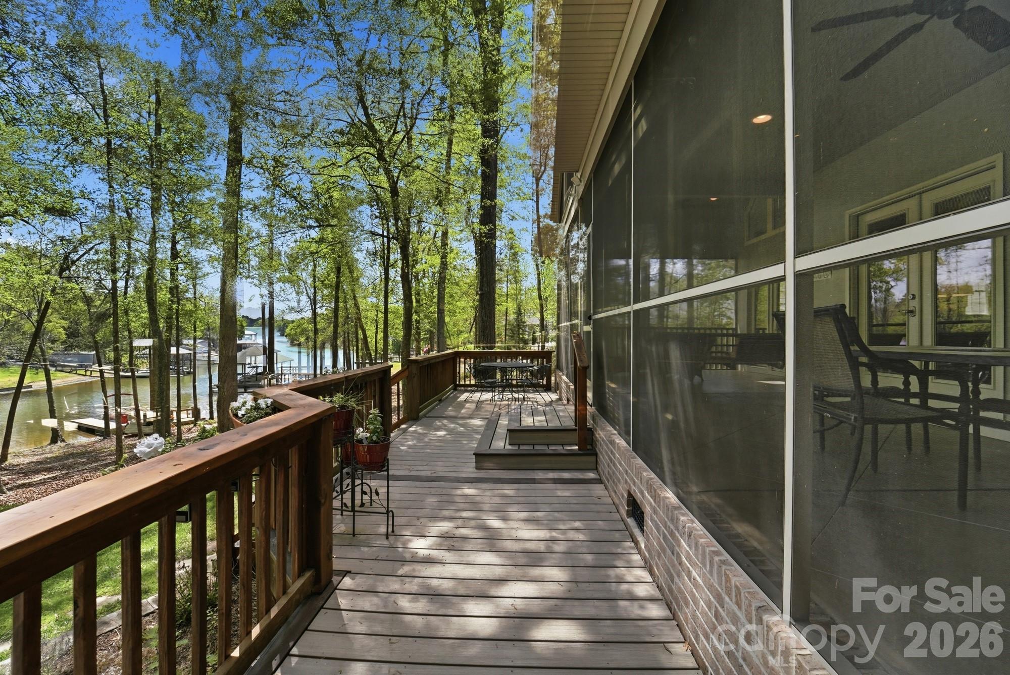 2370 Valelake Road
