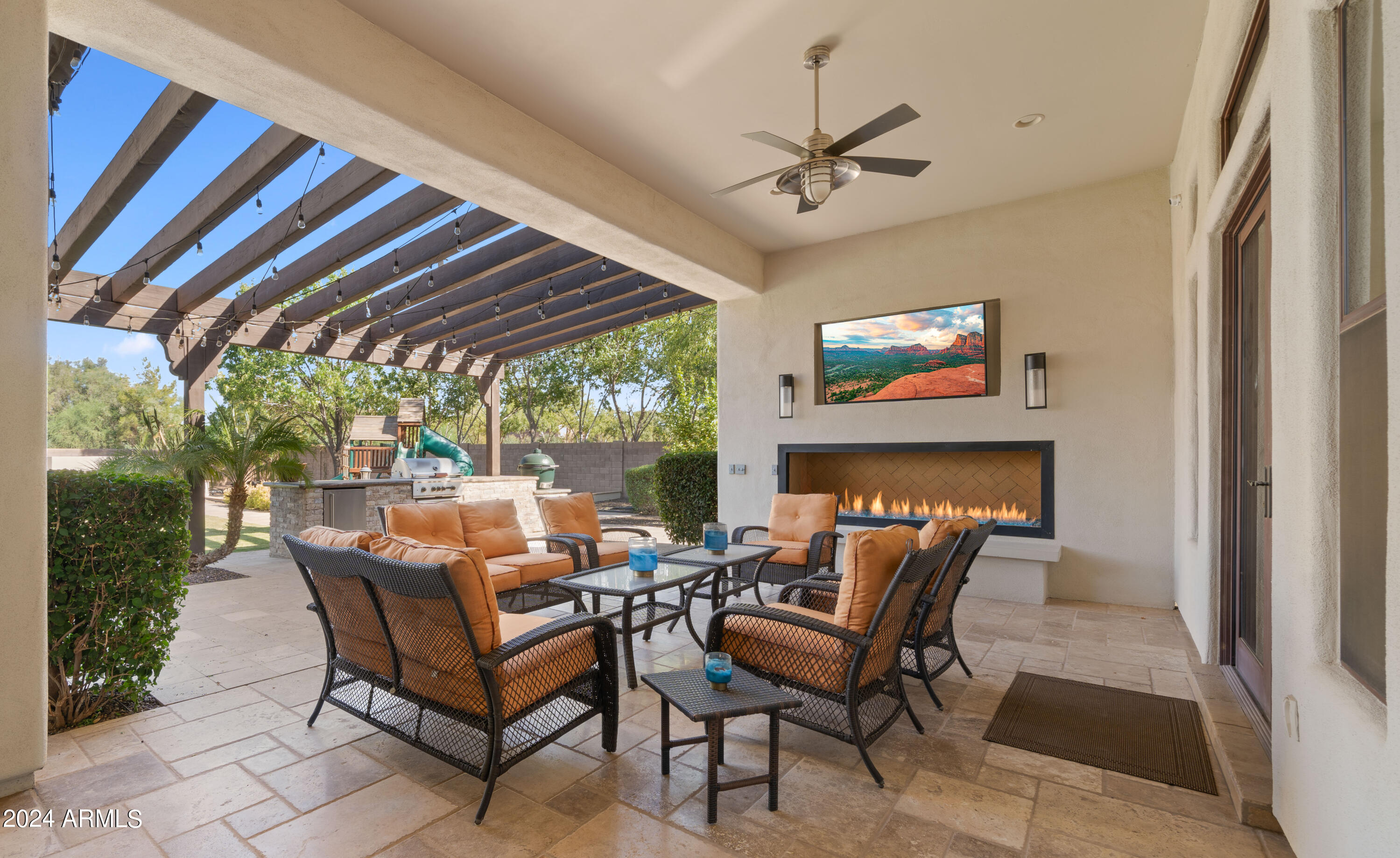 6539 S OAKWOOD Way
