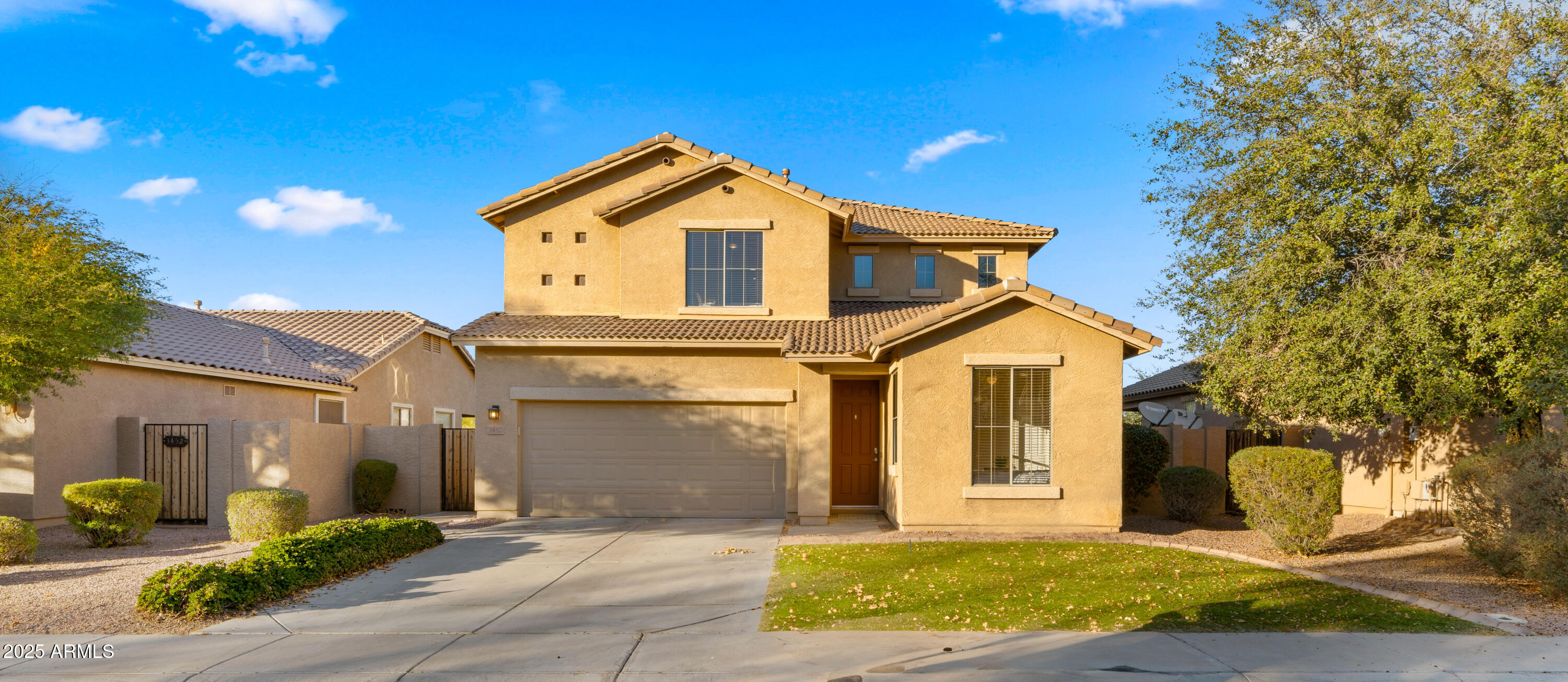 3462 E RIOPELLE Avenue