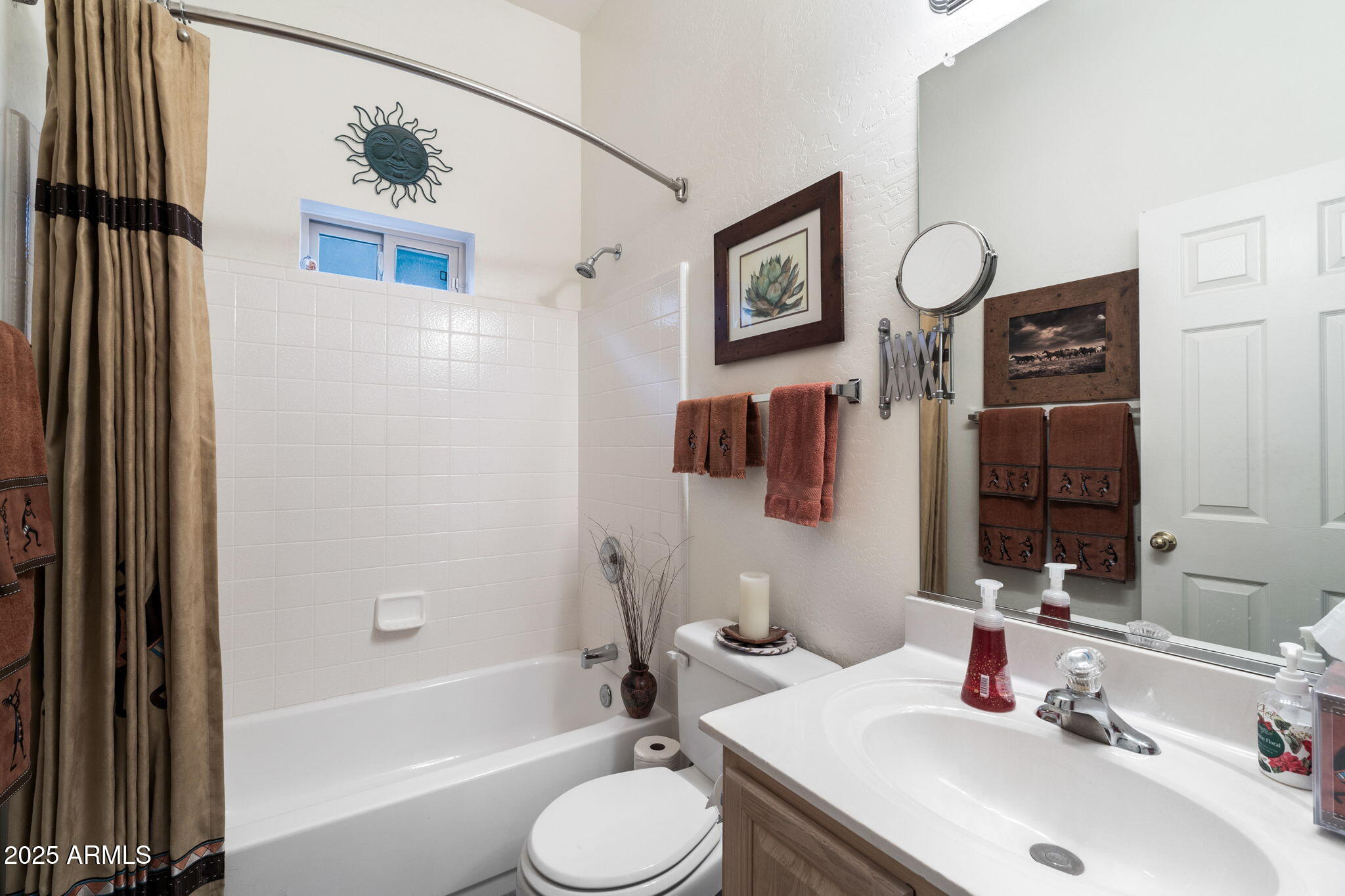 270 E 13TH Avenue