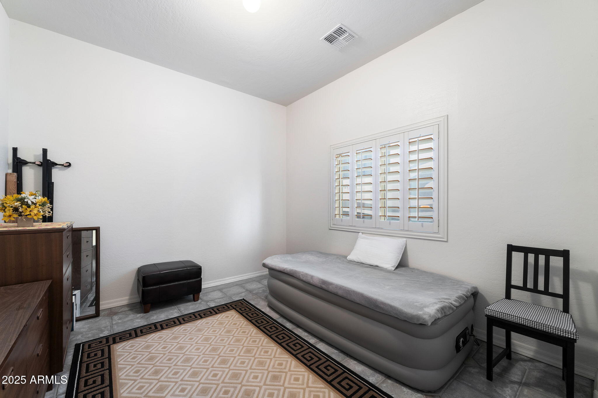 270 E 13TH Avenue