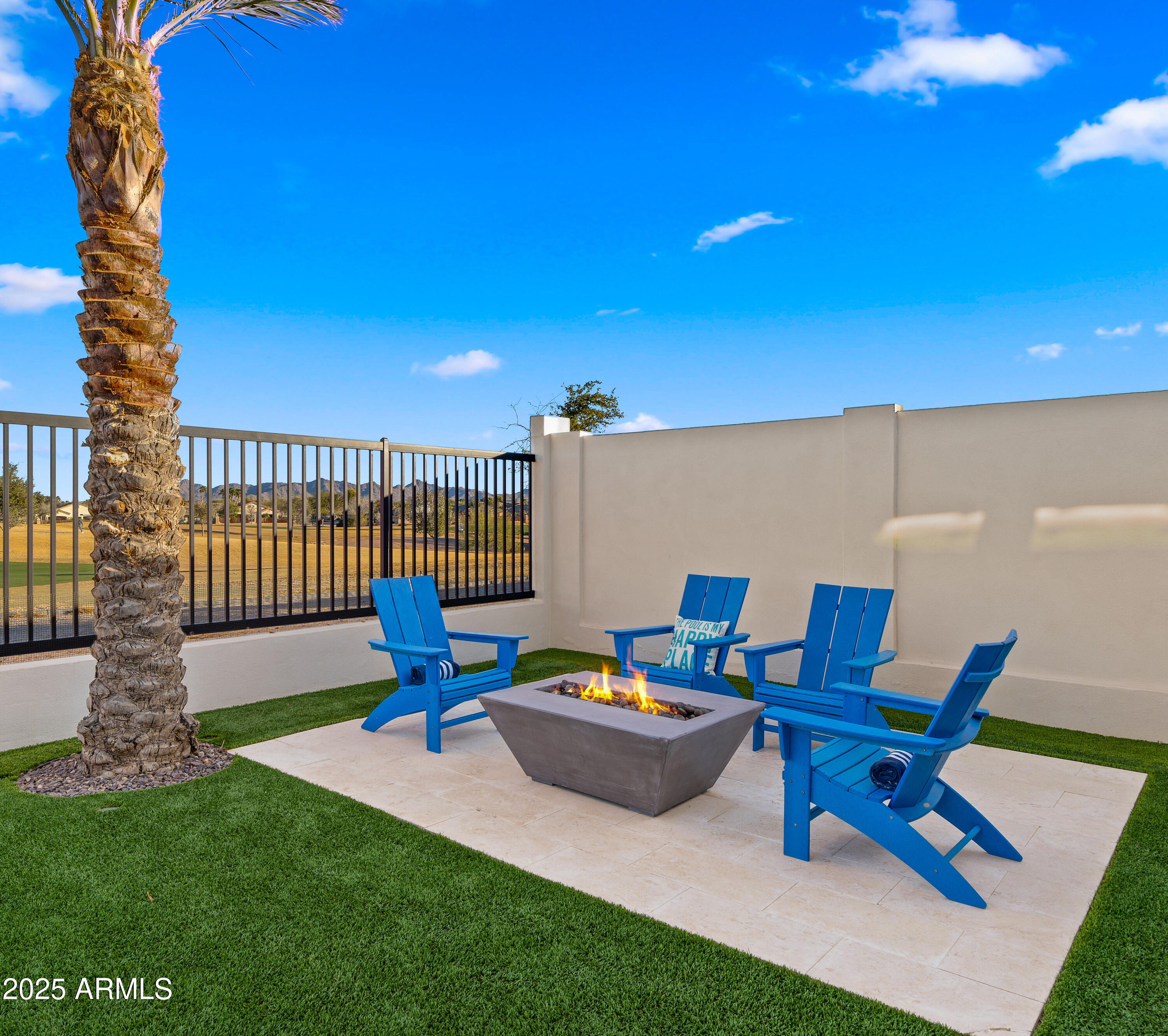 6675 S GIRALDA Avenue