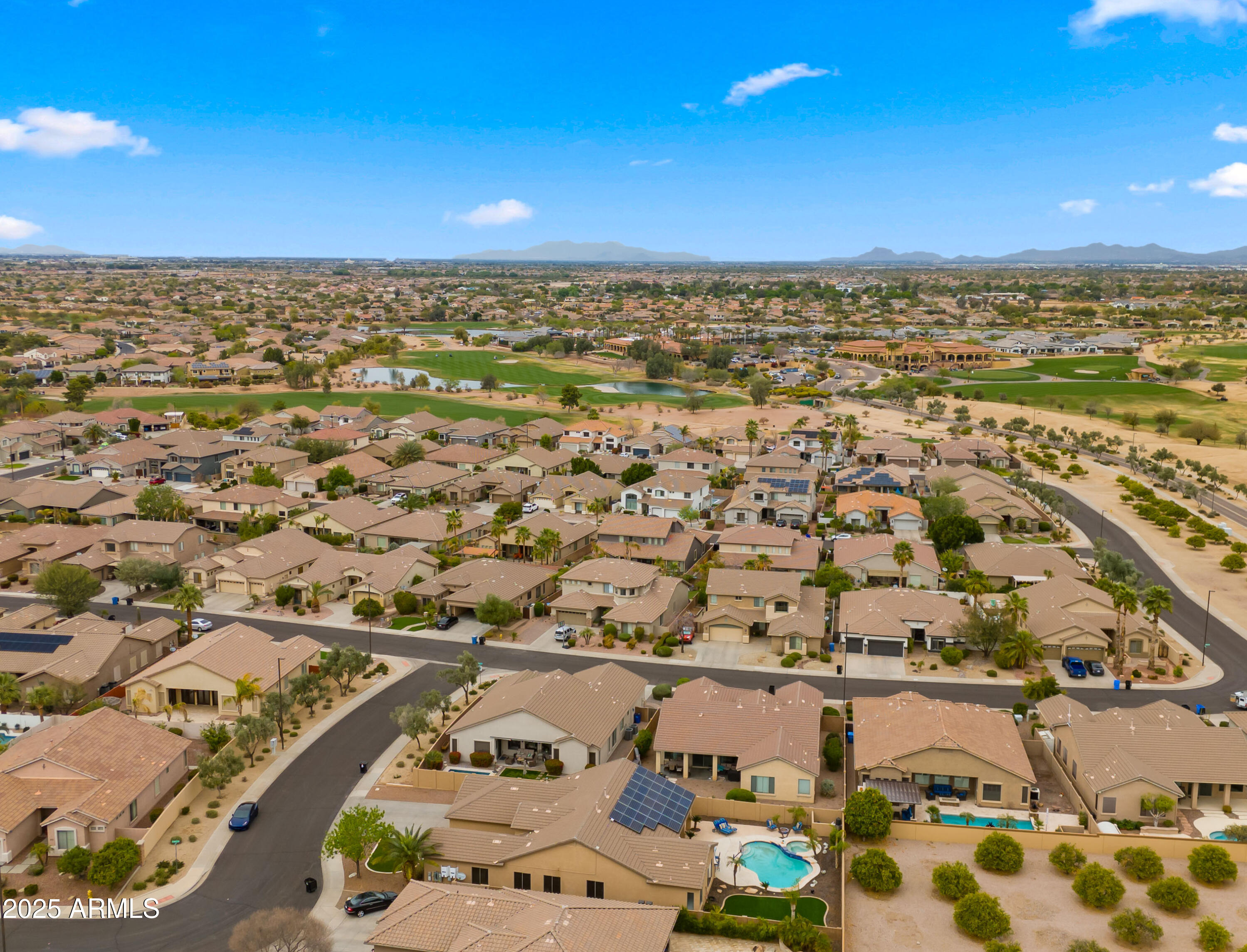 7037 S TROPHY Lane