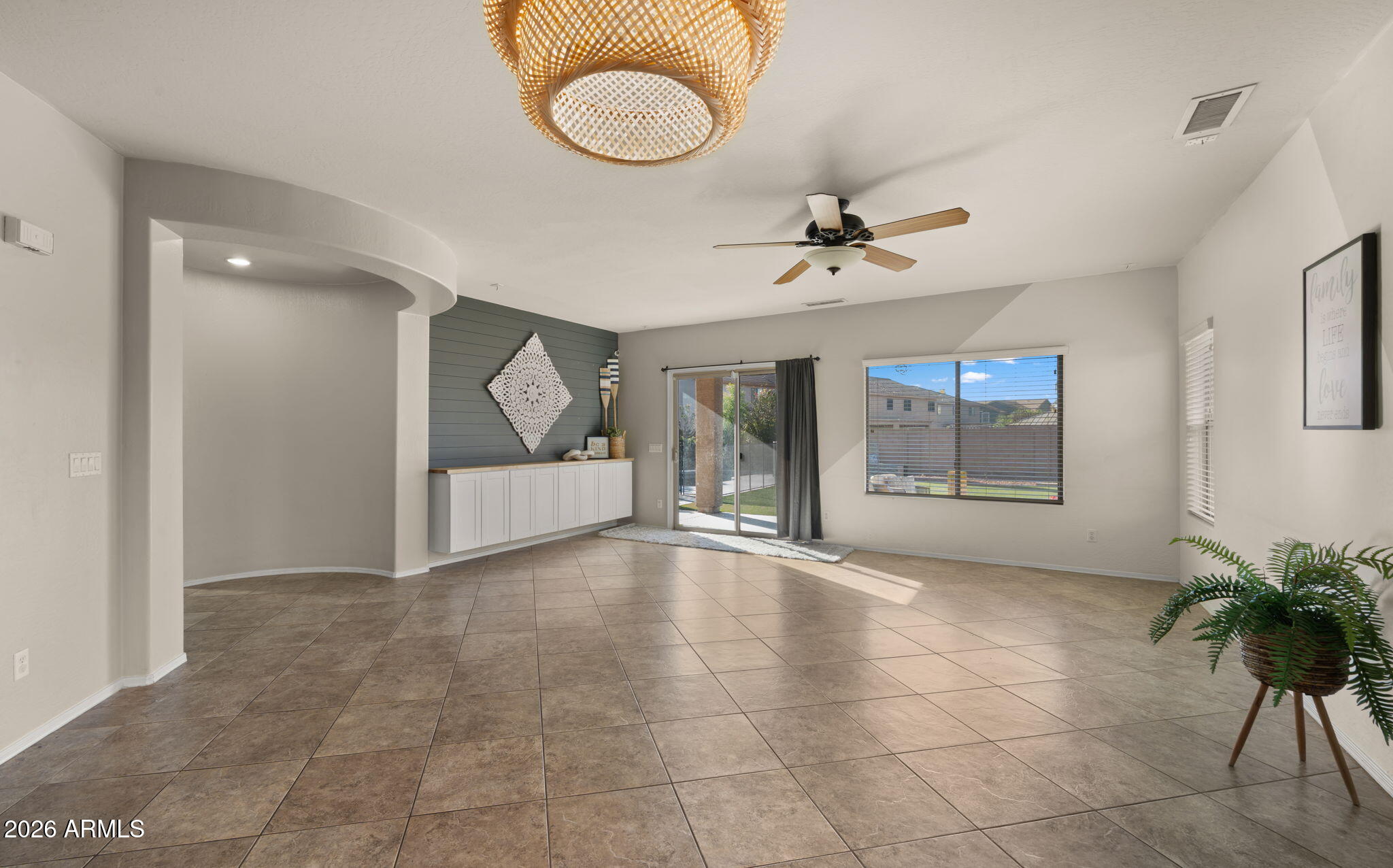 41628 N TAYLOR RANCH Parkway