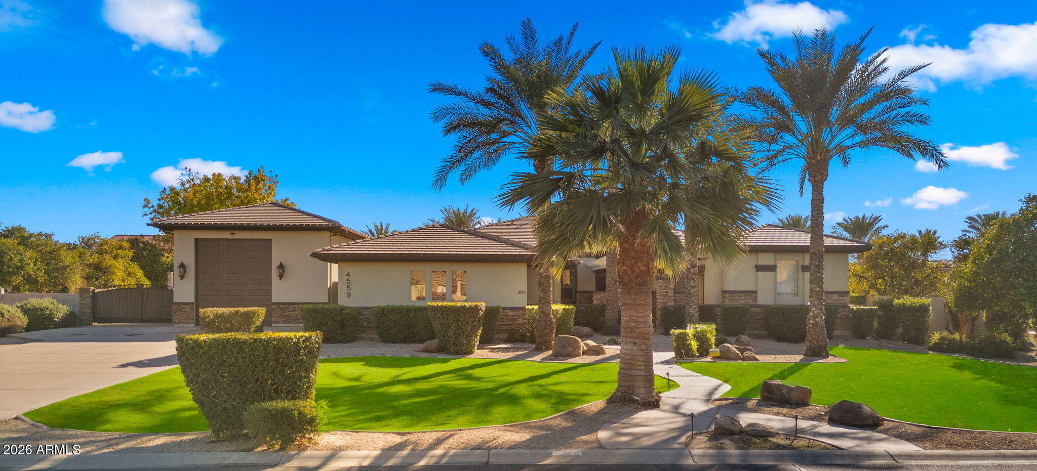 4559 E COLLINWOOD Drive