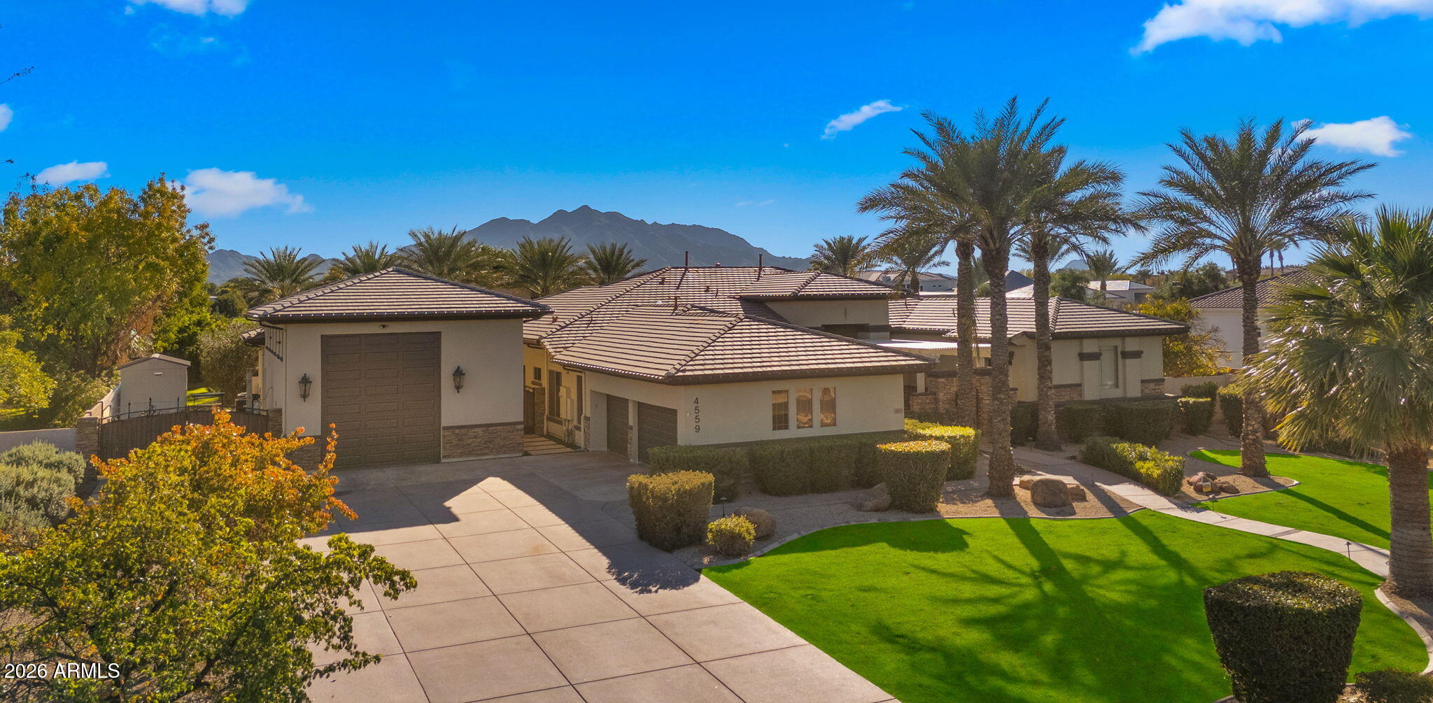 4559 E COLLINWOOD Drive