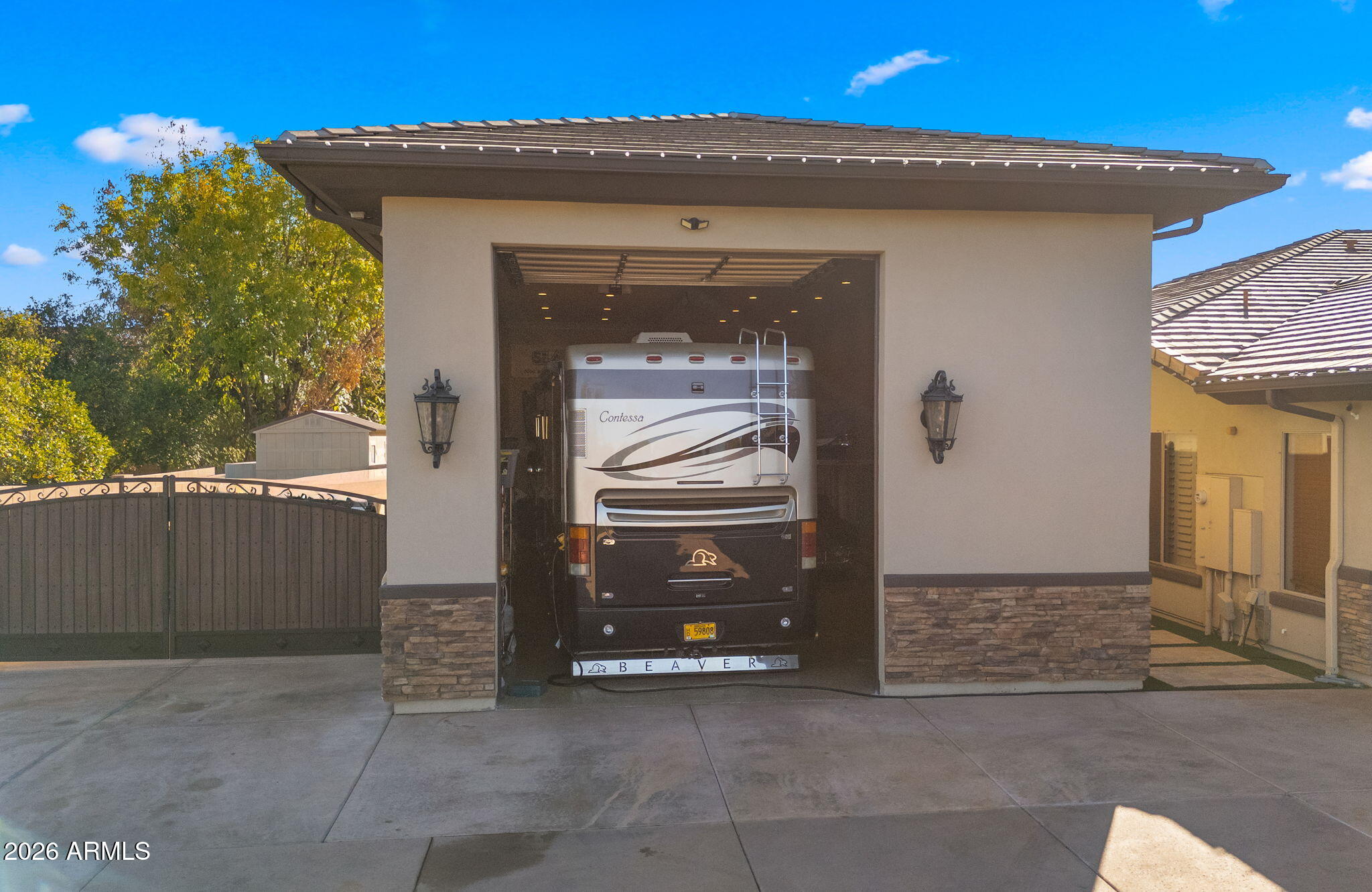 4559 E COLLINWOOD Drive