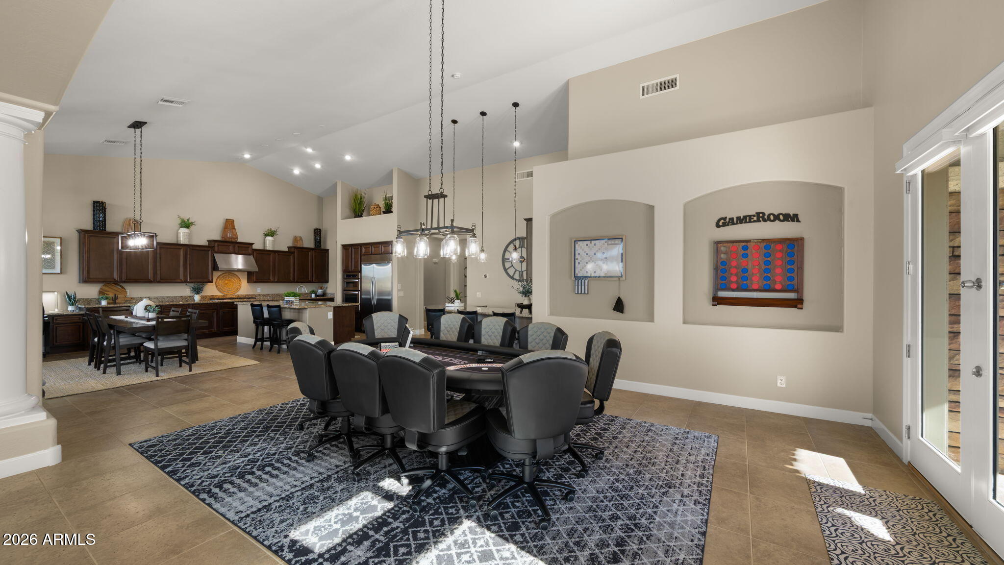 4052 E CLUBVIEW Drive