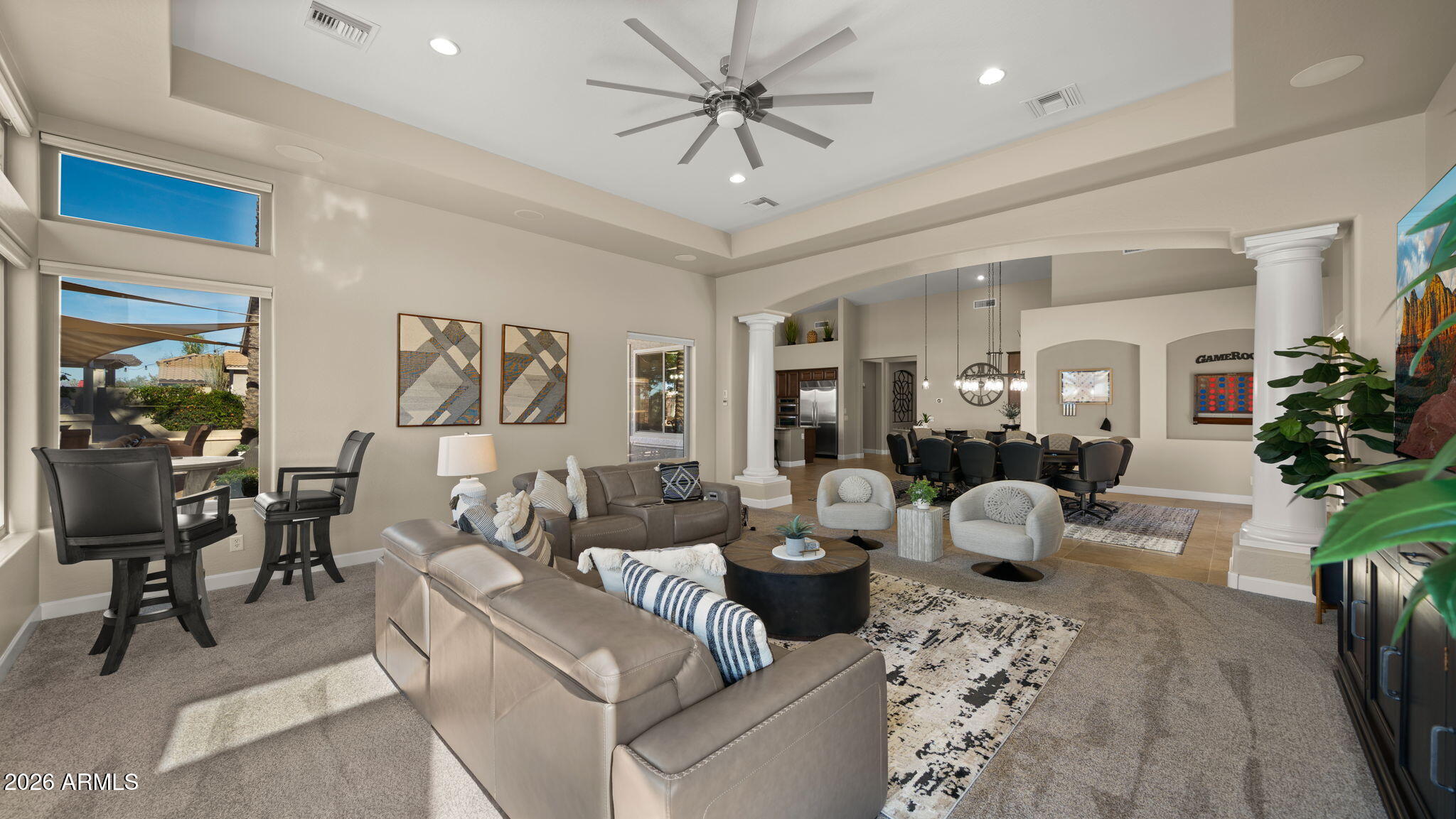 4052 E CLUBVIEW Drive
