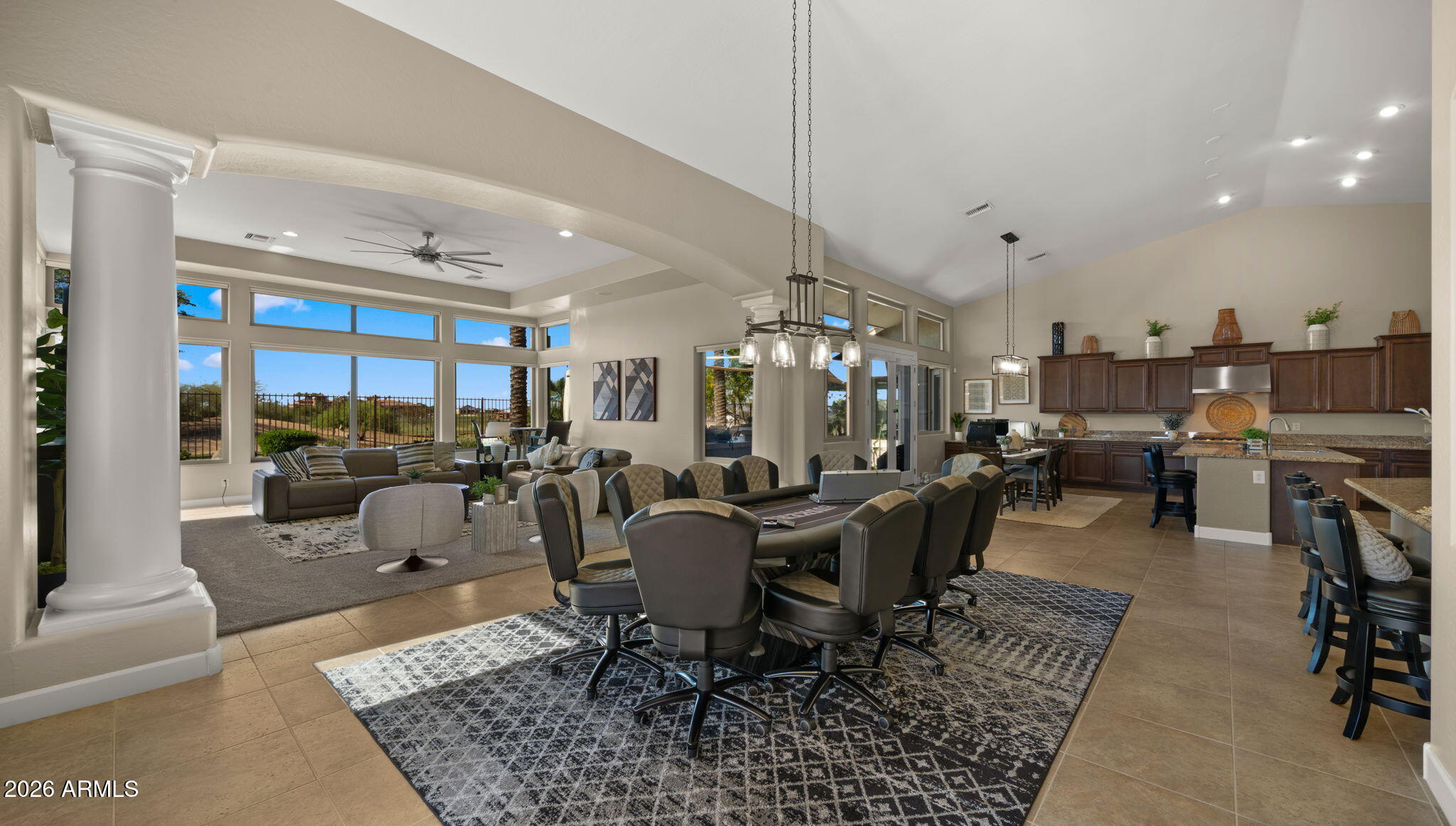 4052 E CLUBVIEW Drive