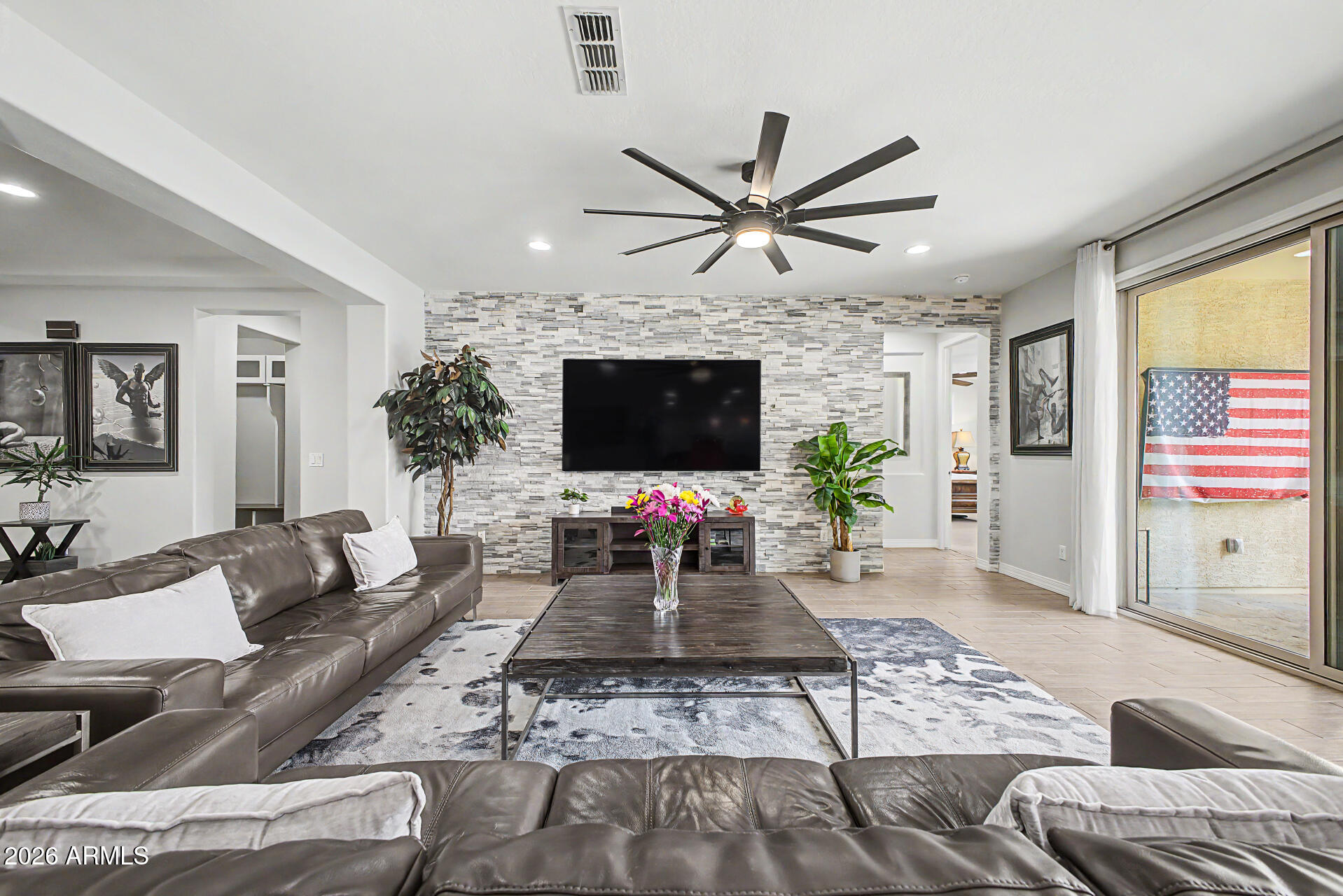 3641 E NARROWLEAF Drive
