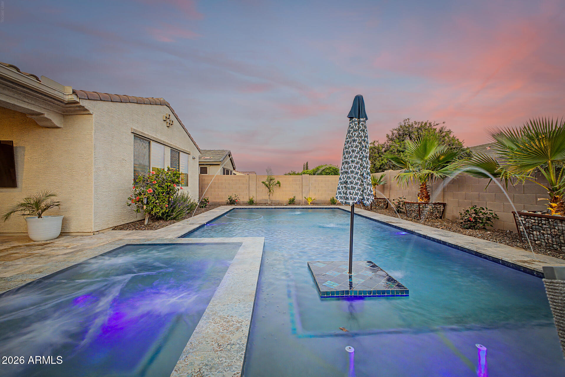 3641 E NARROWLEAF Drive
