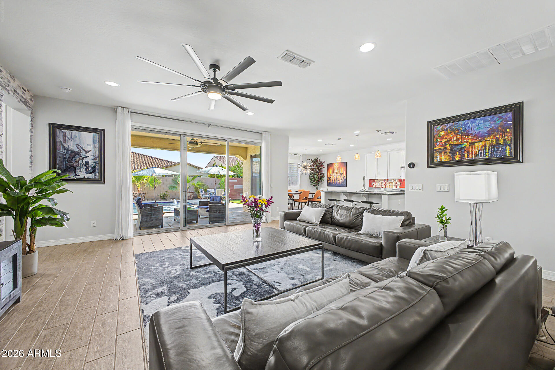 3641 E NARROWLEAF Drive