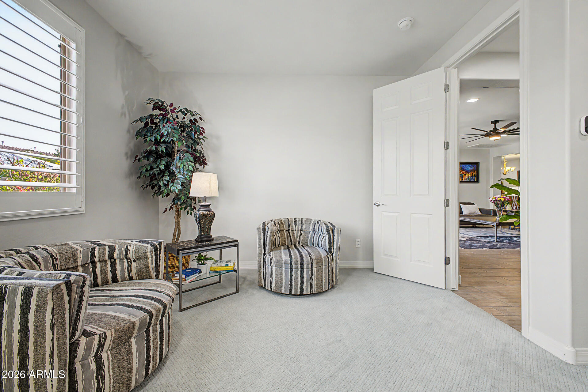 3641 E NARROWLEAF Drive
