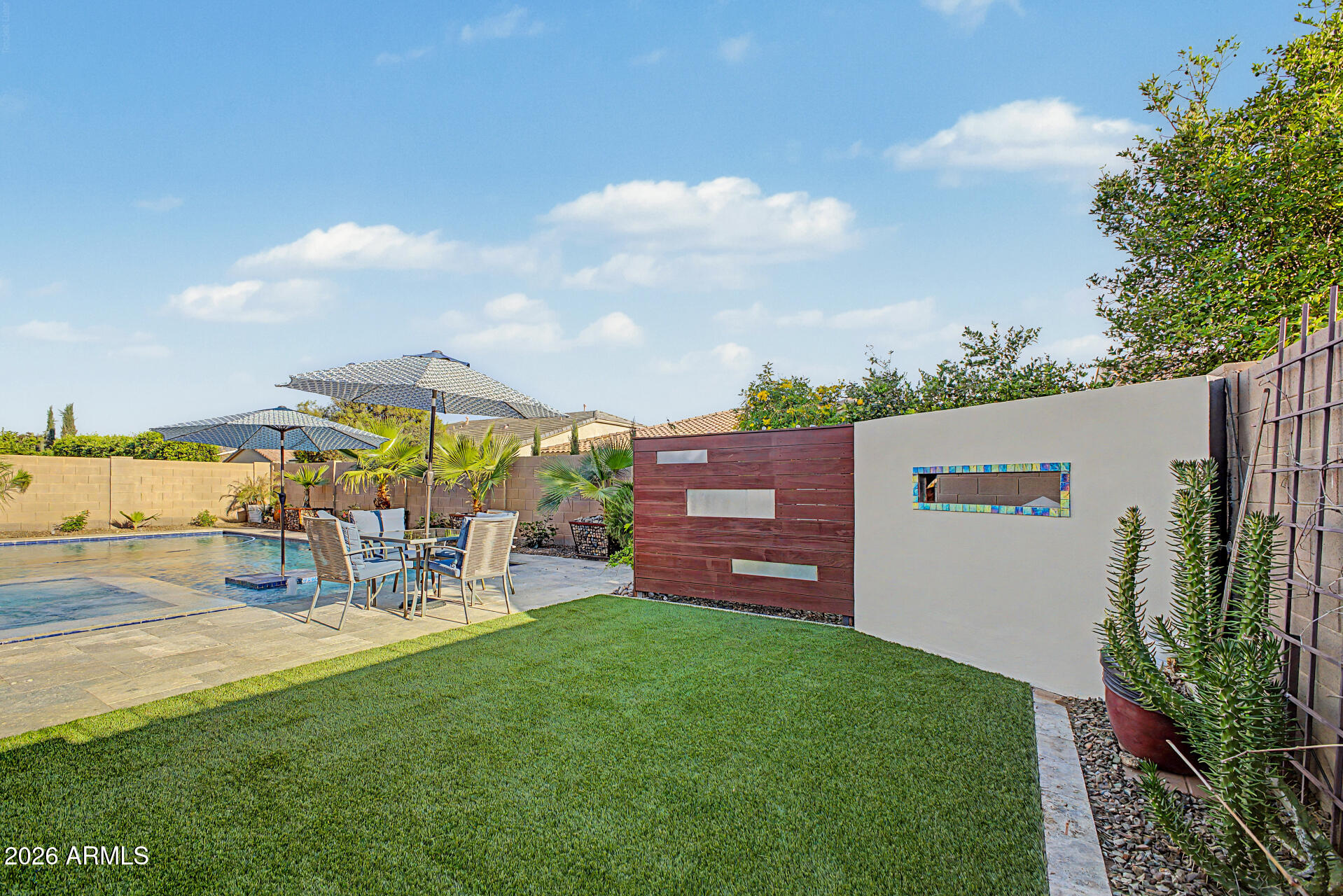 3641 E NARROWLEAF Drive