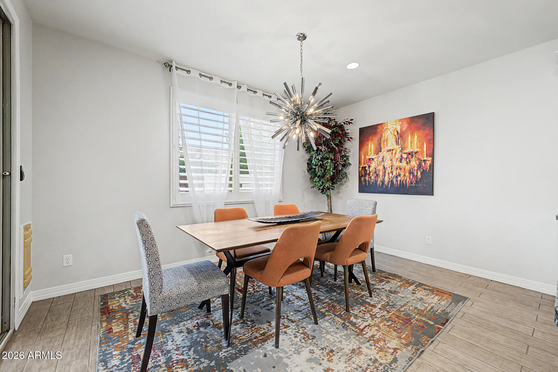 3641 E NARROWLEAF Drive