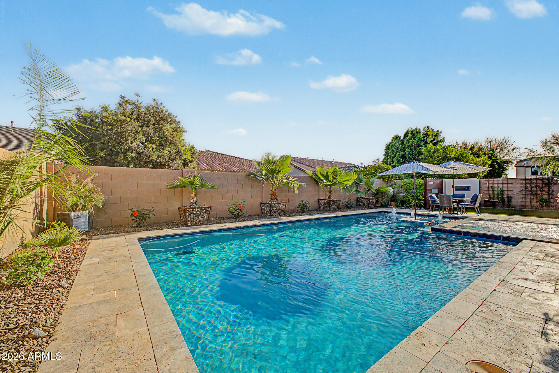 3641 E NARROWLEAF Drive