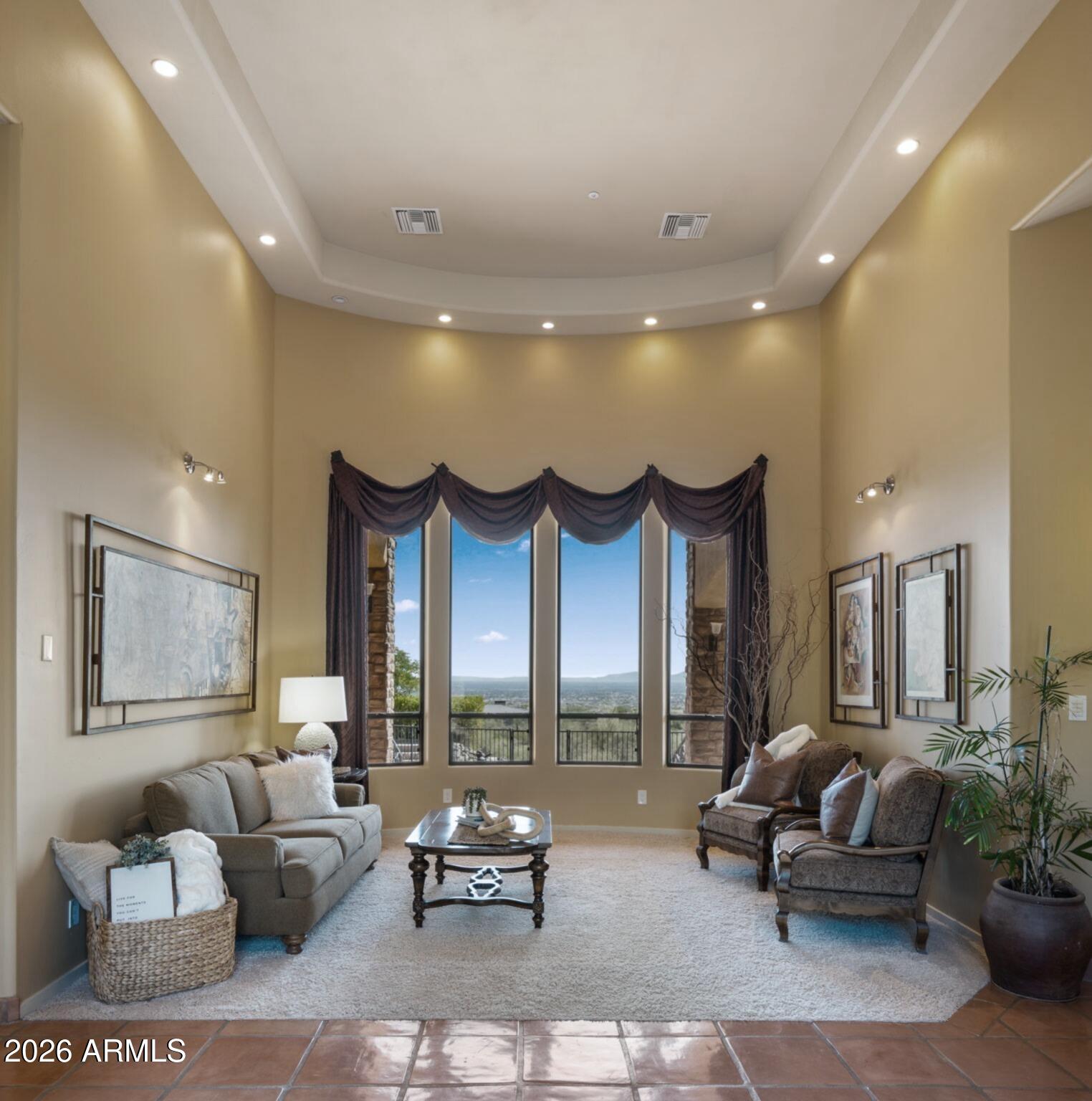 8407 E VIEW CREST Circle