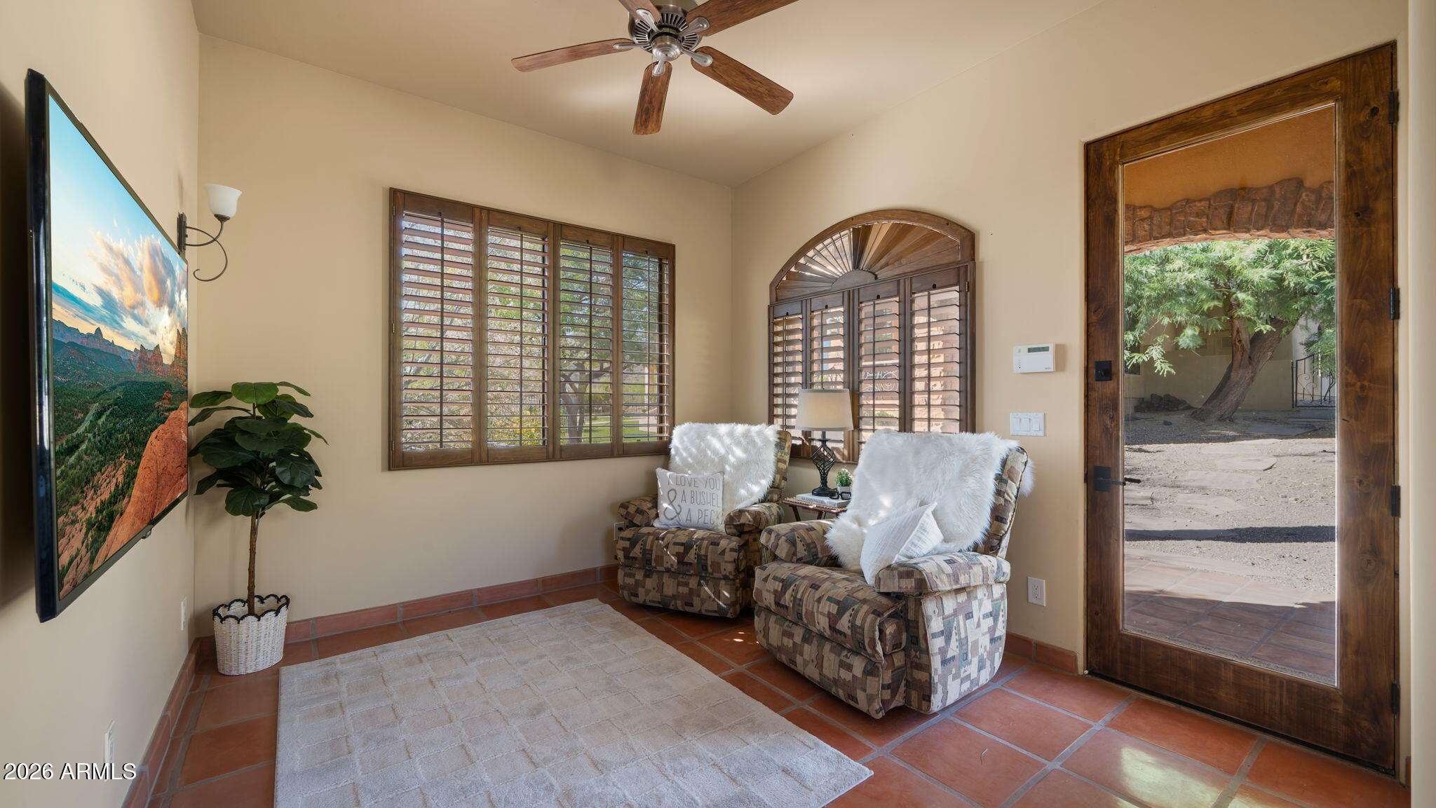 8407 E VIEW CREST Circle