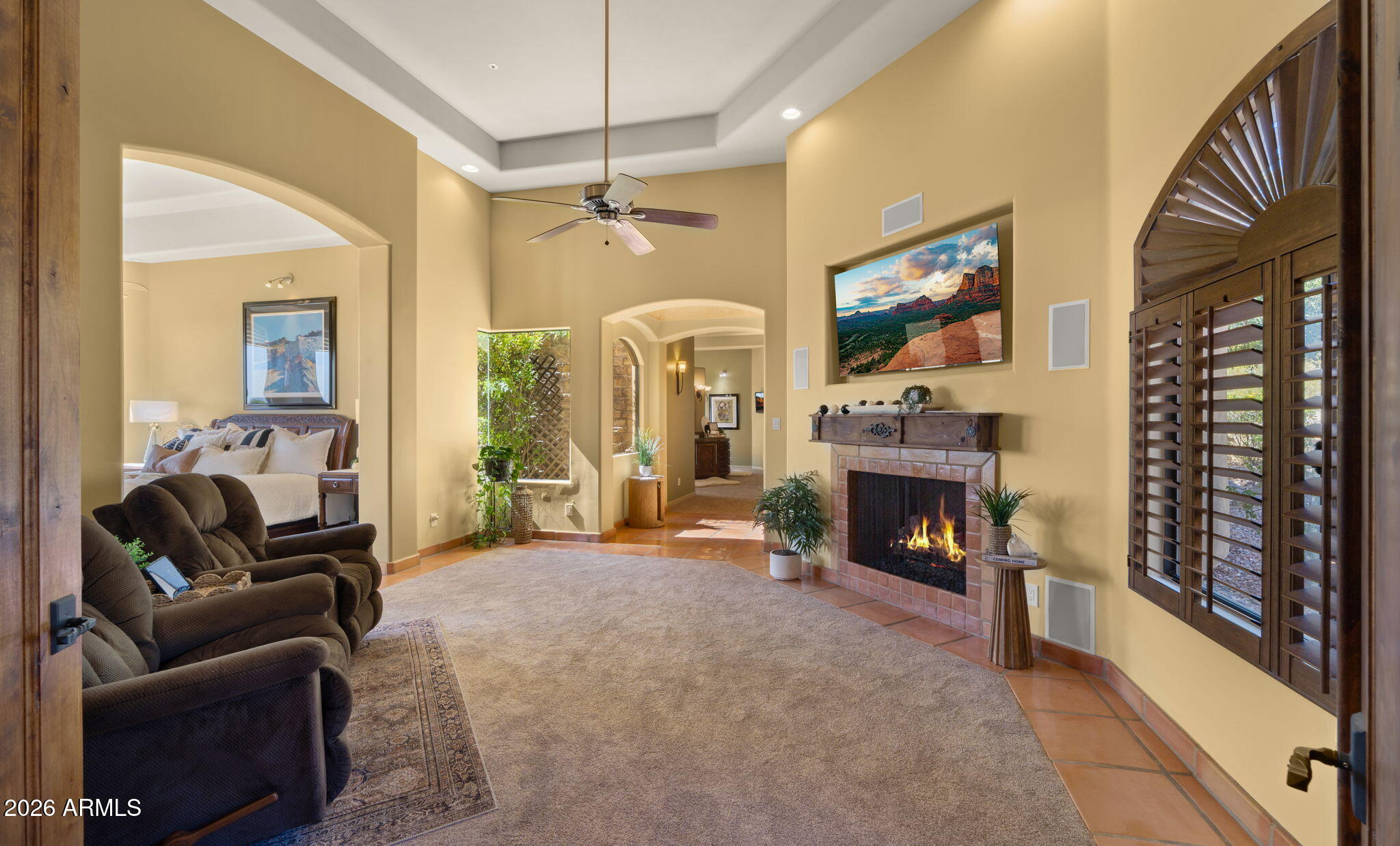 8407 E VIEW CREST Circle