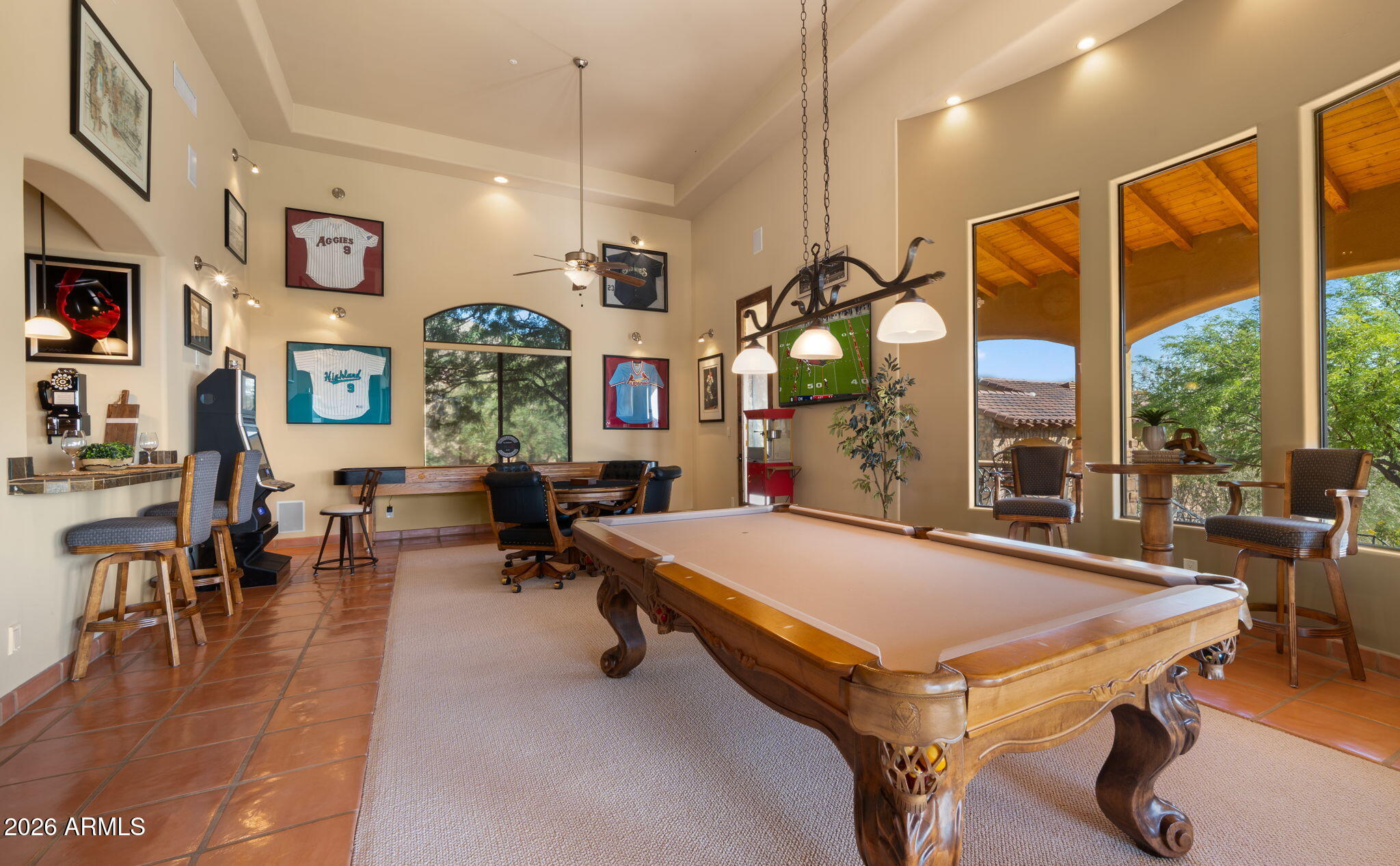 8407 E VIEW CREST Circle