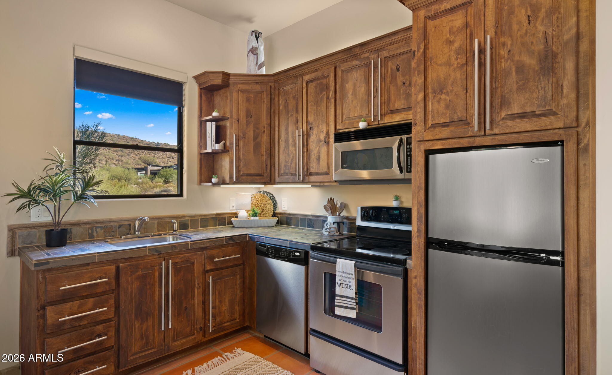 8407 E VIEW CREST Circle
