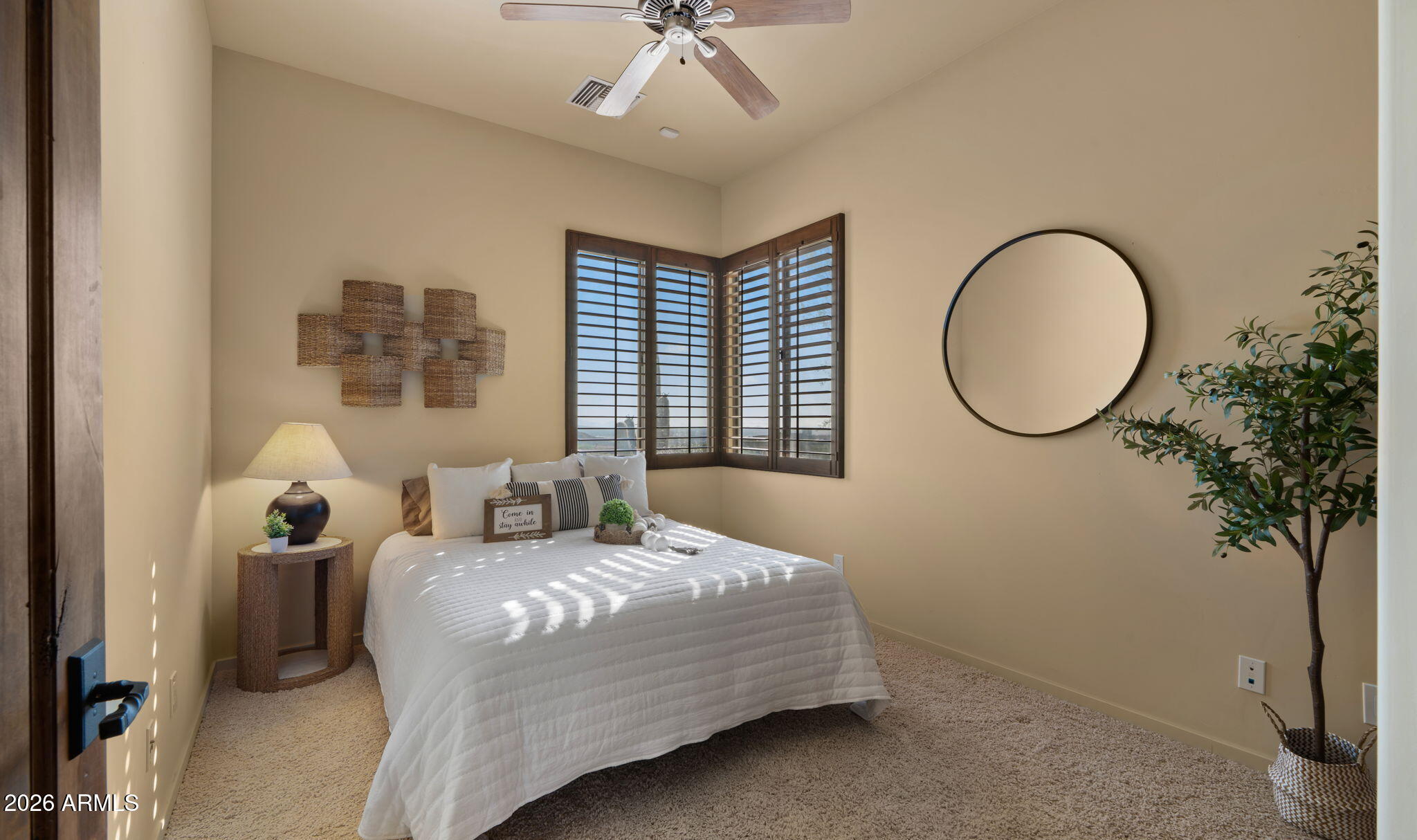 8407 E VIEW CREST Circle