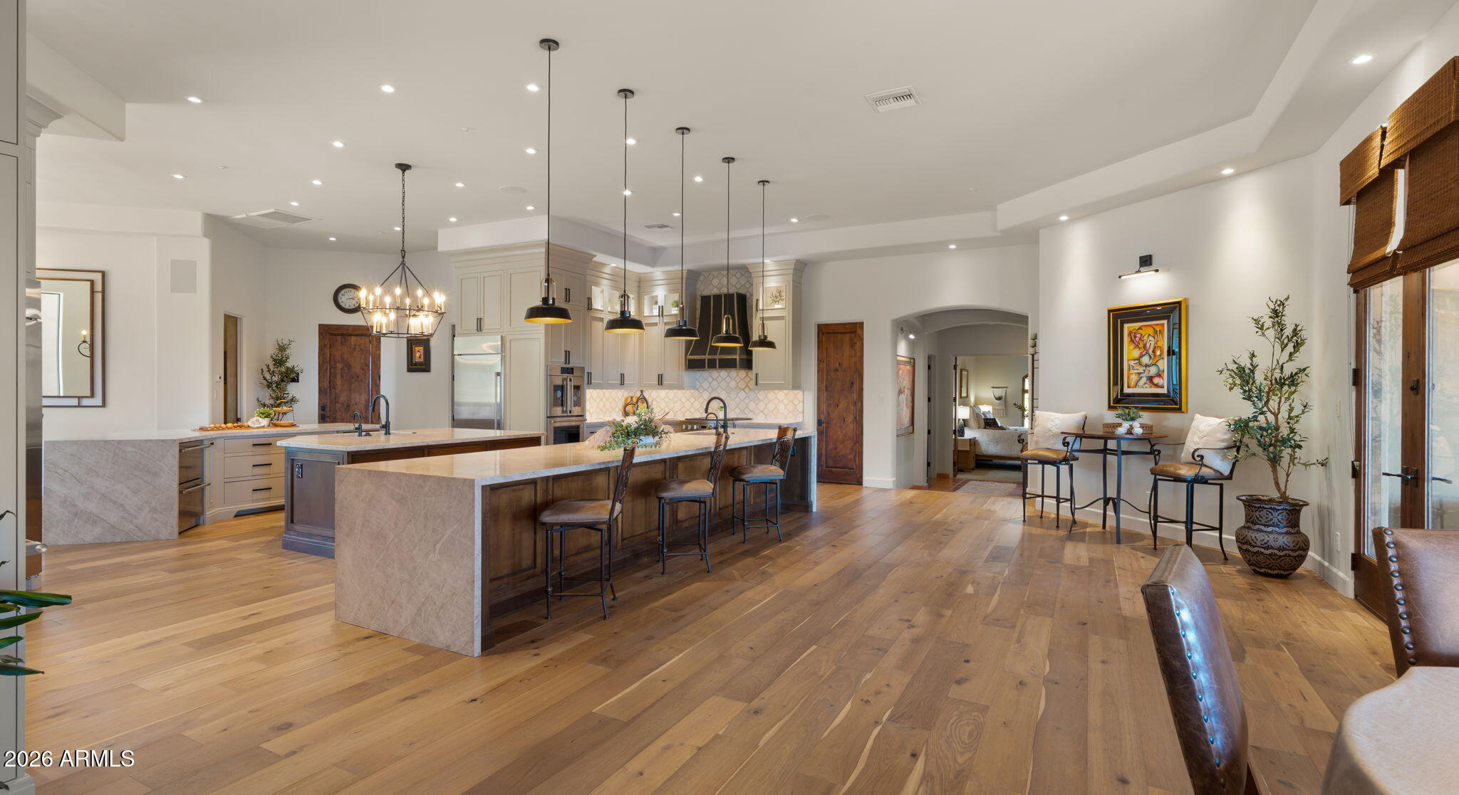 8407 E VIEW CREST Circle