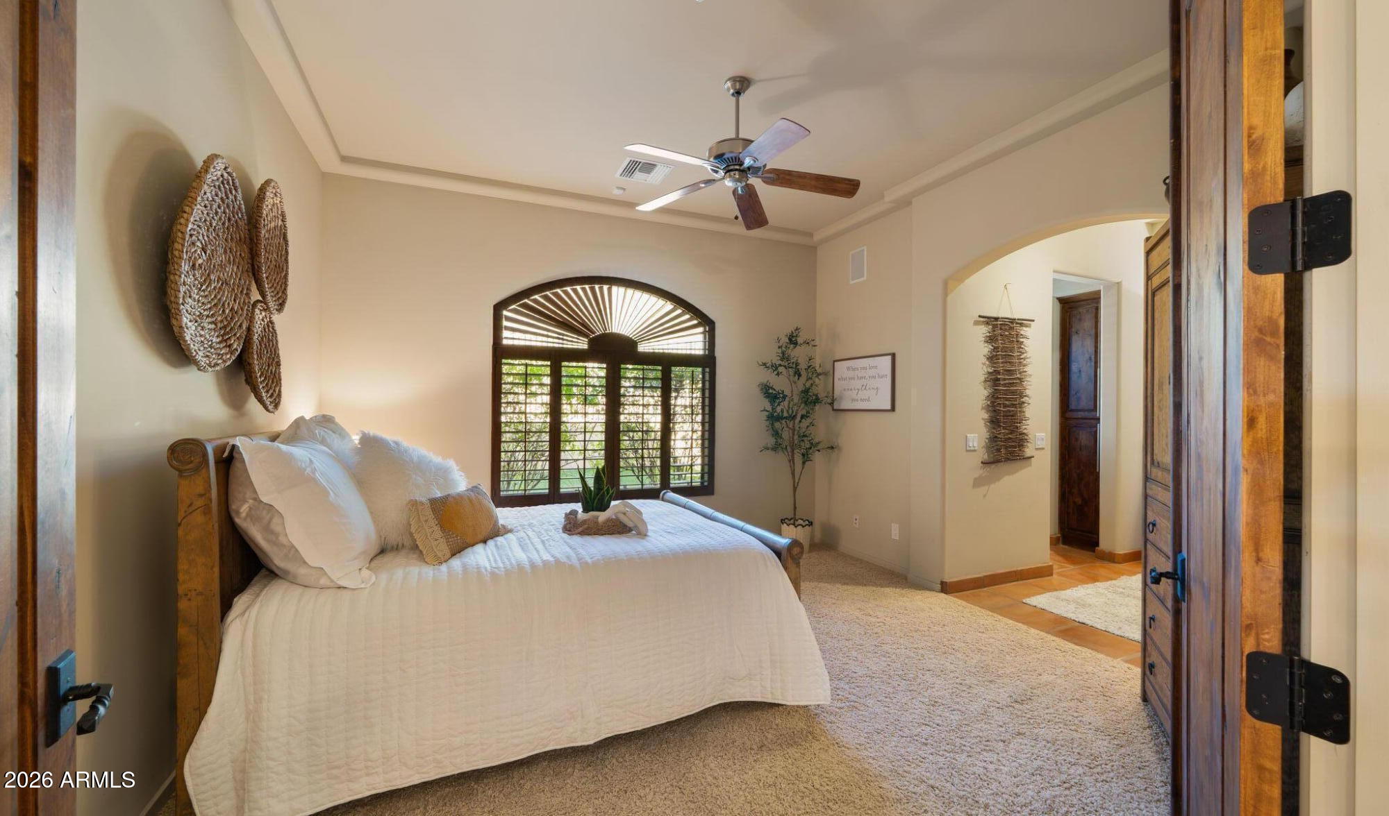 8407 E VIEW CREST Circle