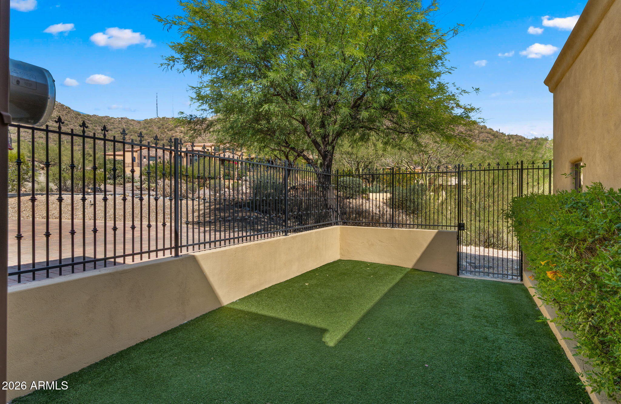 8407 E VIEW CREST Circle