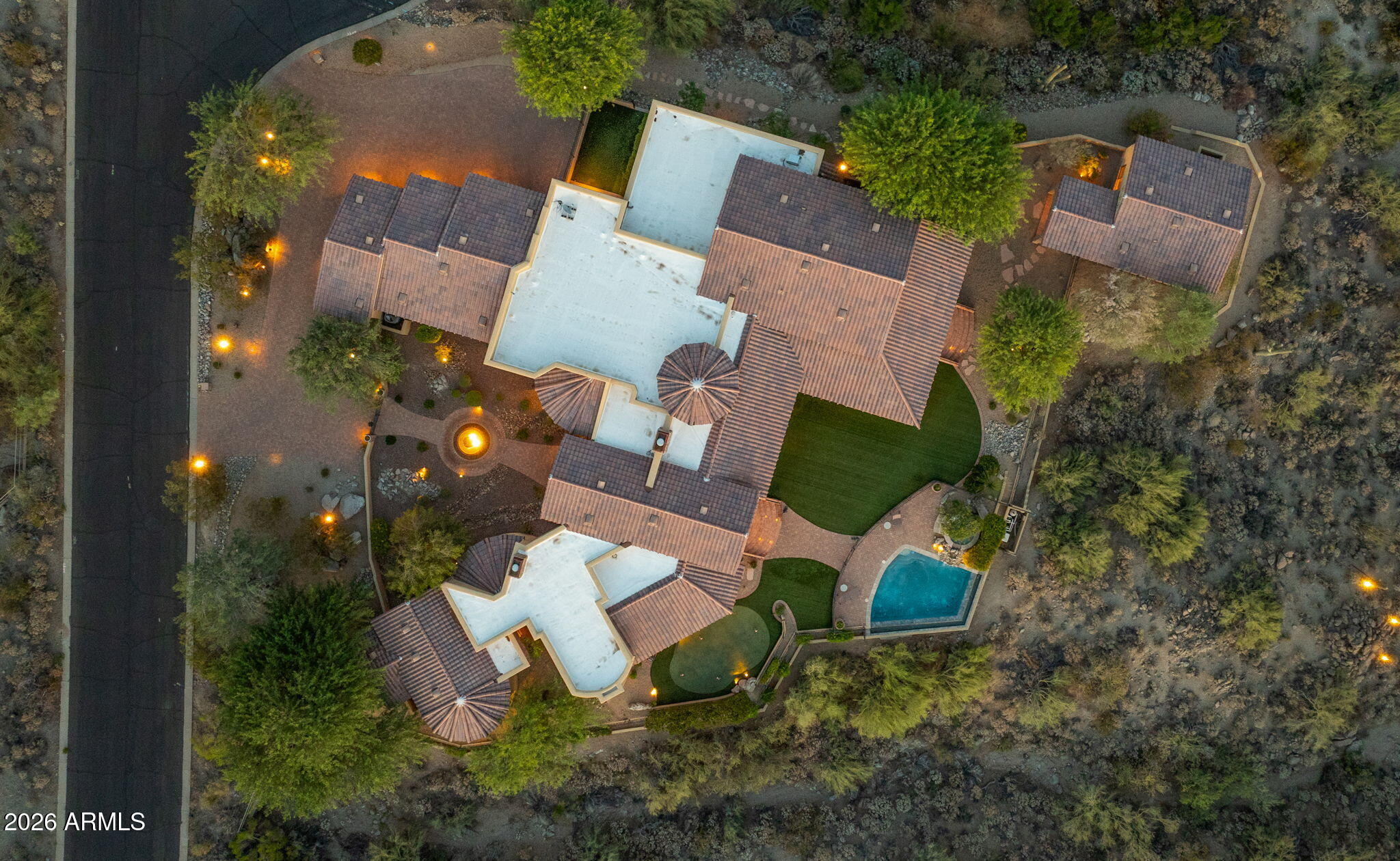 8407 E VIEW CREST Circle