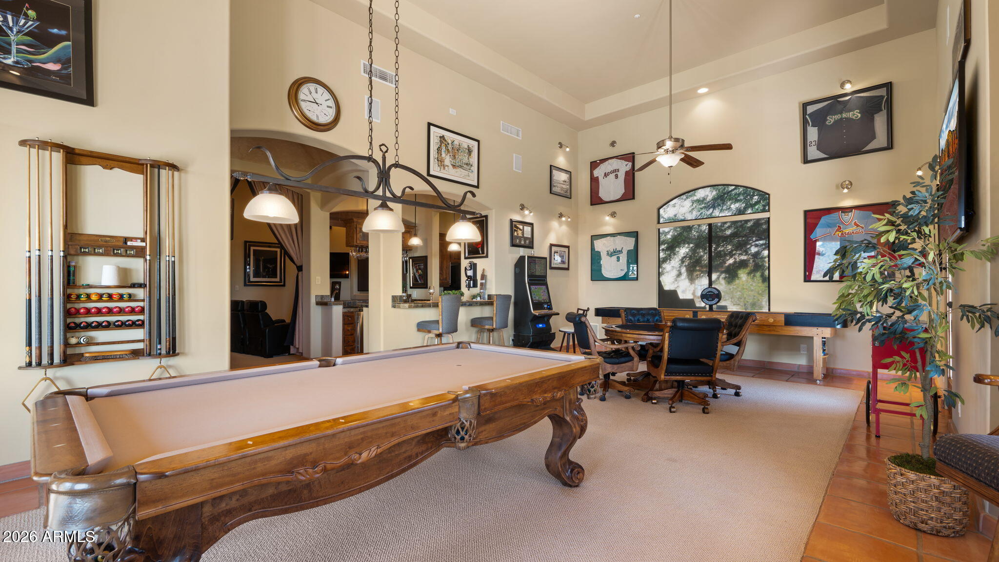 8407 E VIEW CREST Circle