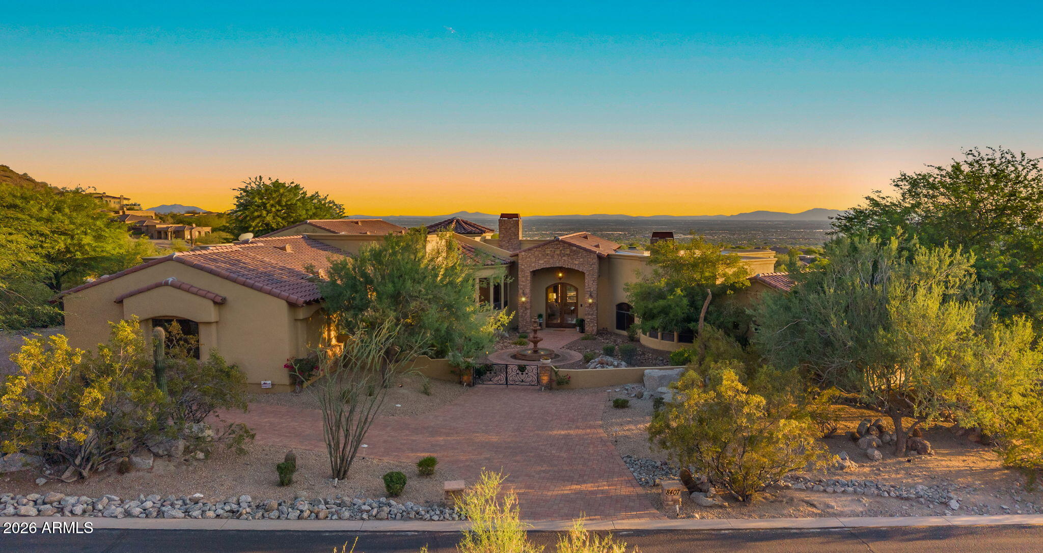 8407 E VIEW CREST Circle