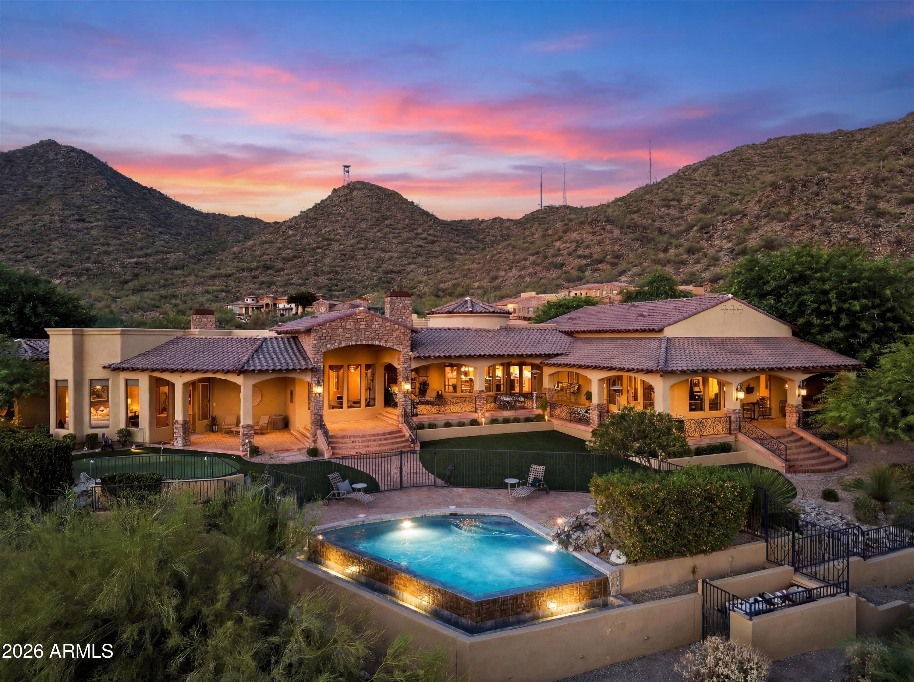 8407 E VIEW CREST Circle