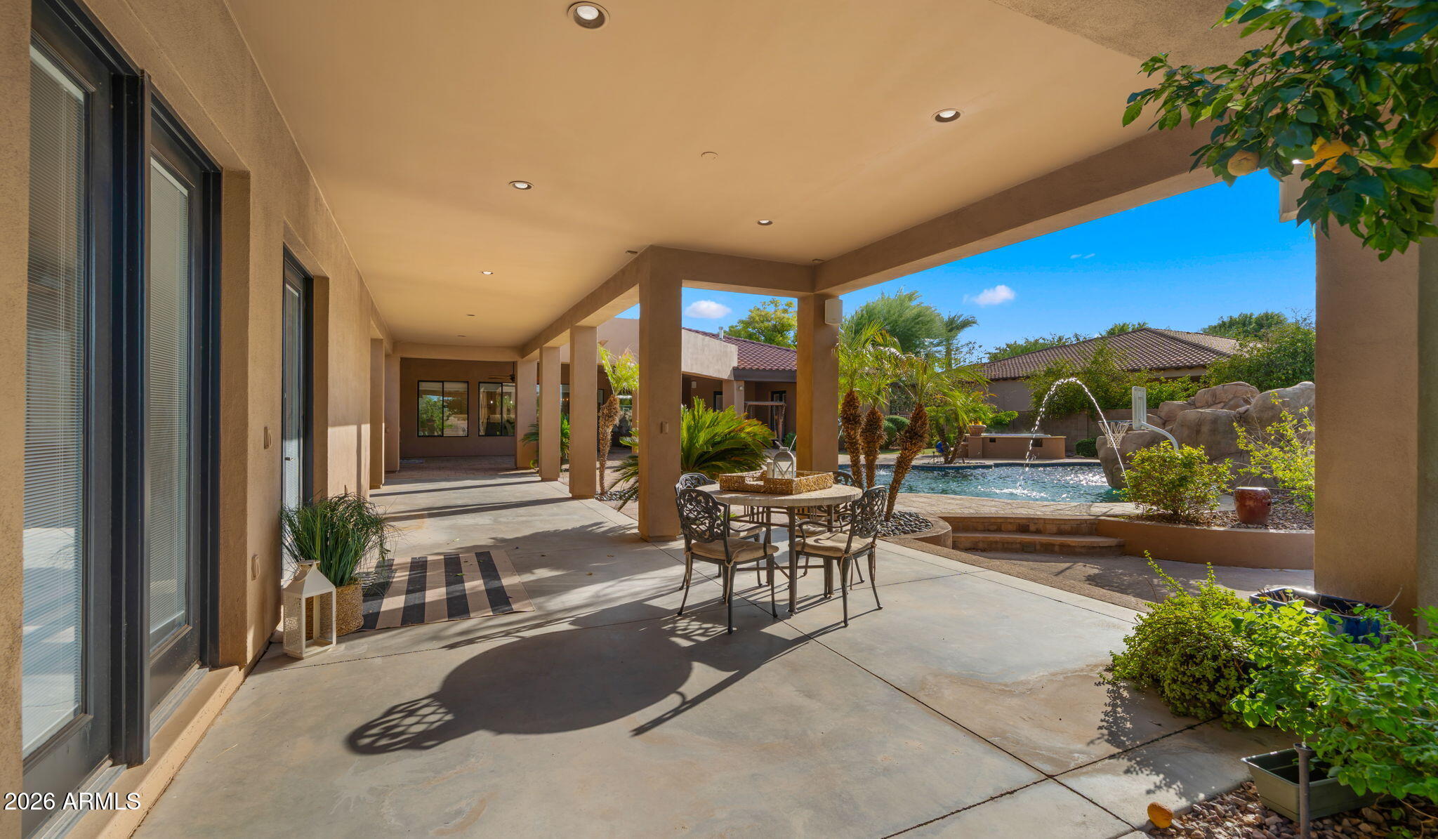 4654 E MEADOWVIEW Court