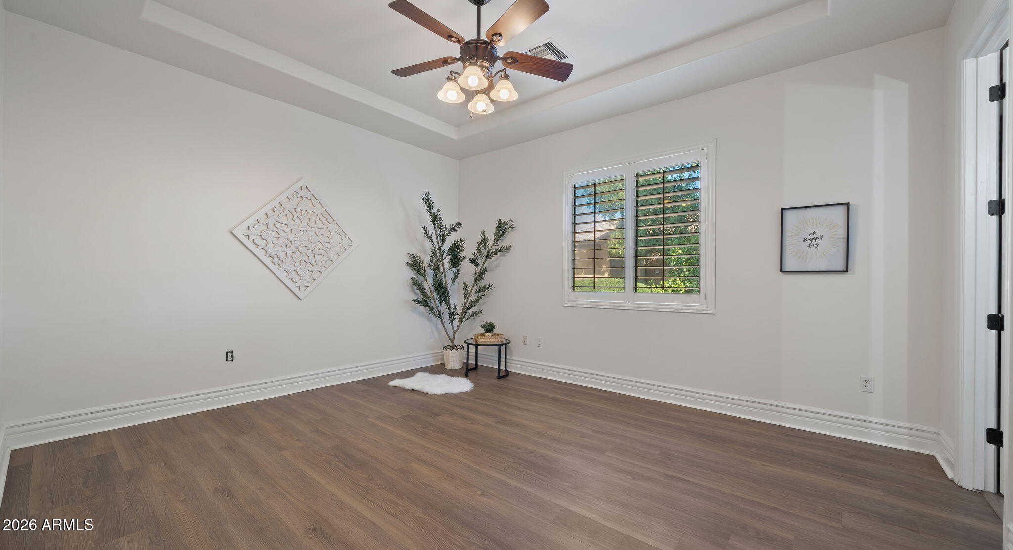 4654 E MEADOWVIEW Court