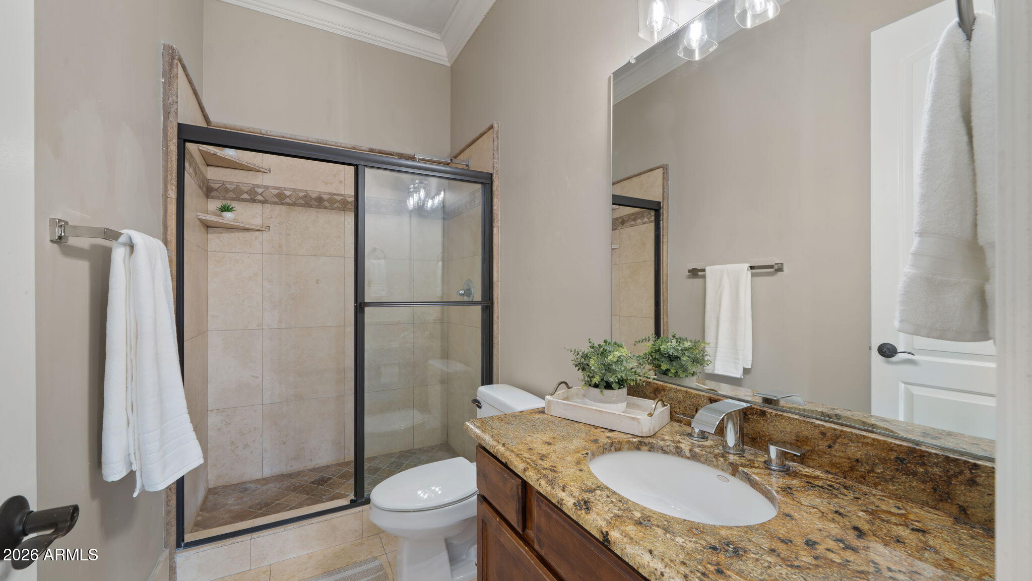 4654 E MEADOWVIEW Court