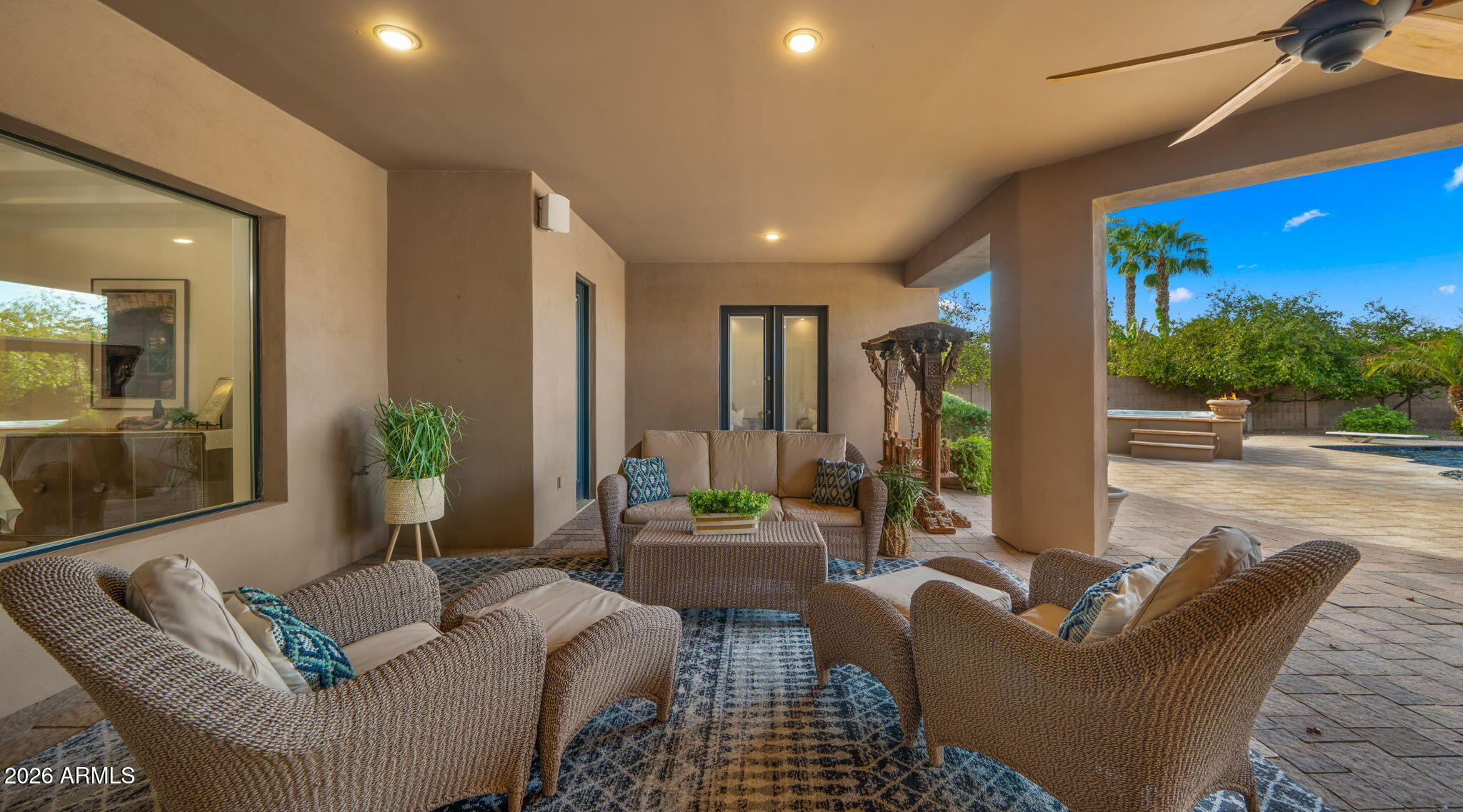 4654 E MEADOWVIEW Court