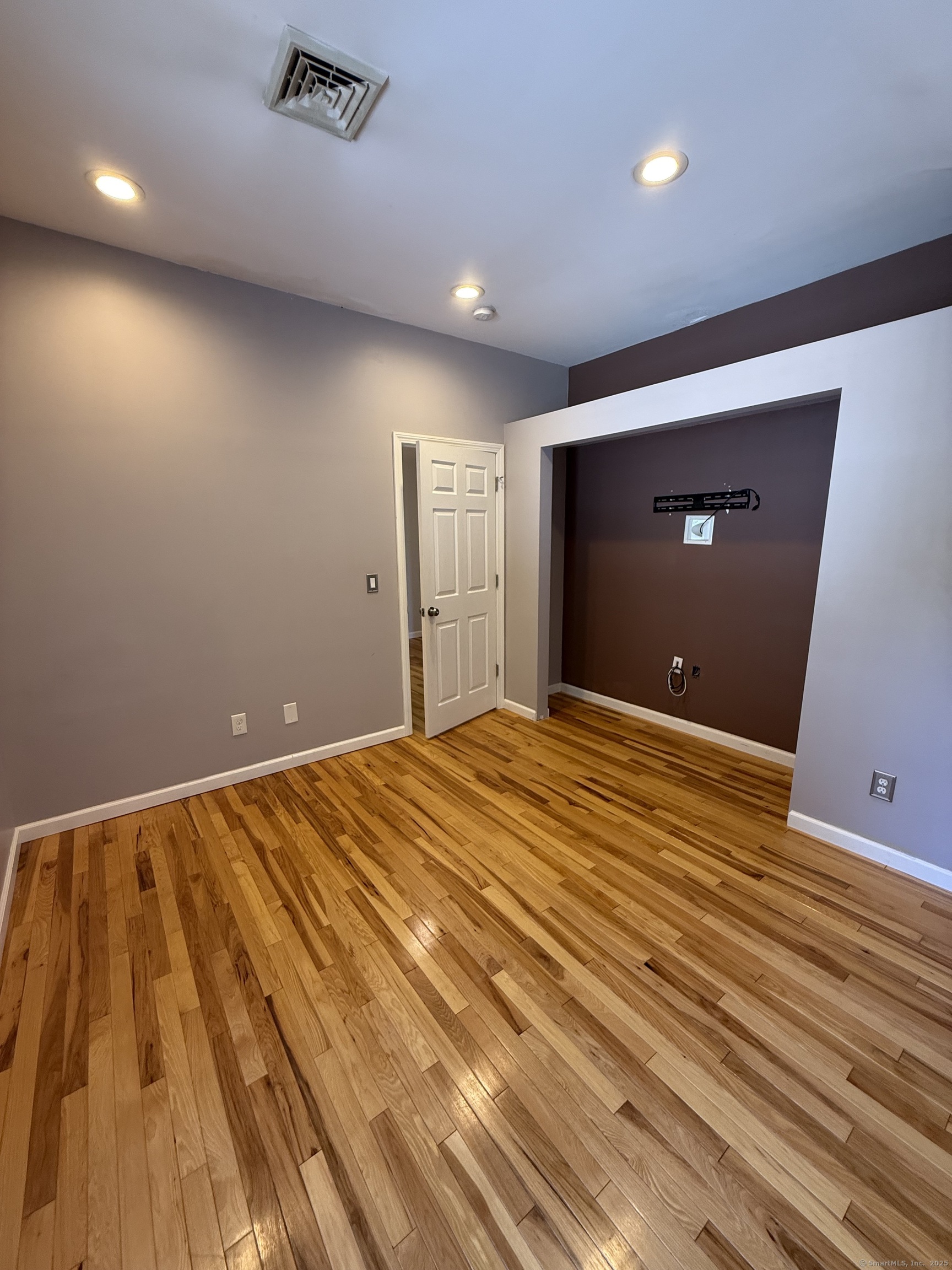 714 Center Street