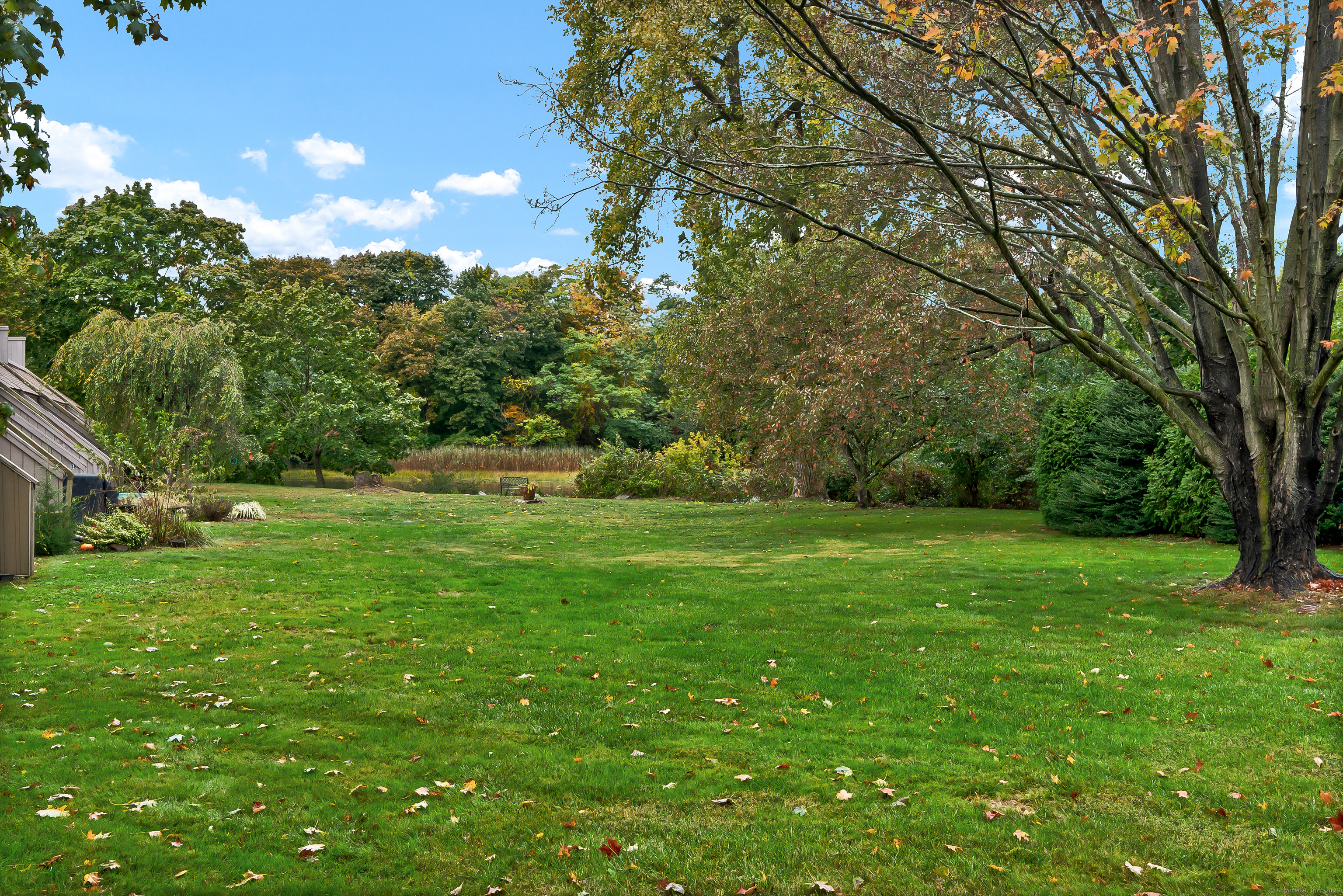 16 Pine Orchard Road APT 23